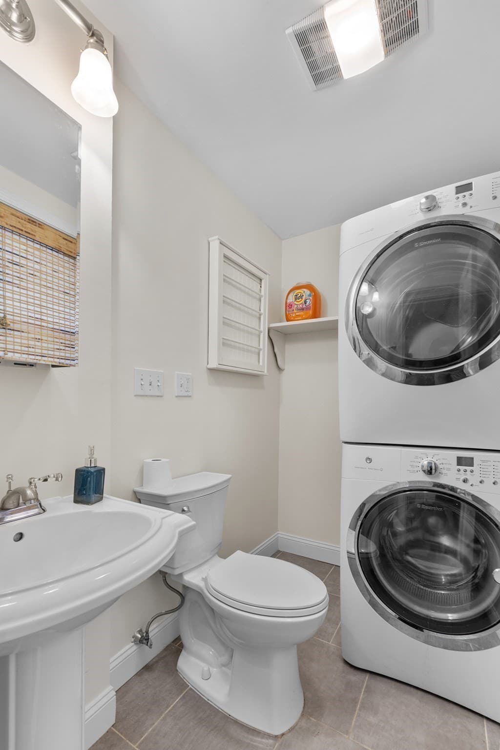 Condominium at 64 Hyde Park Ave # 2, Boston MA 02130, Boston, photo 13 of 18