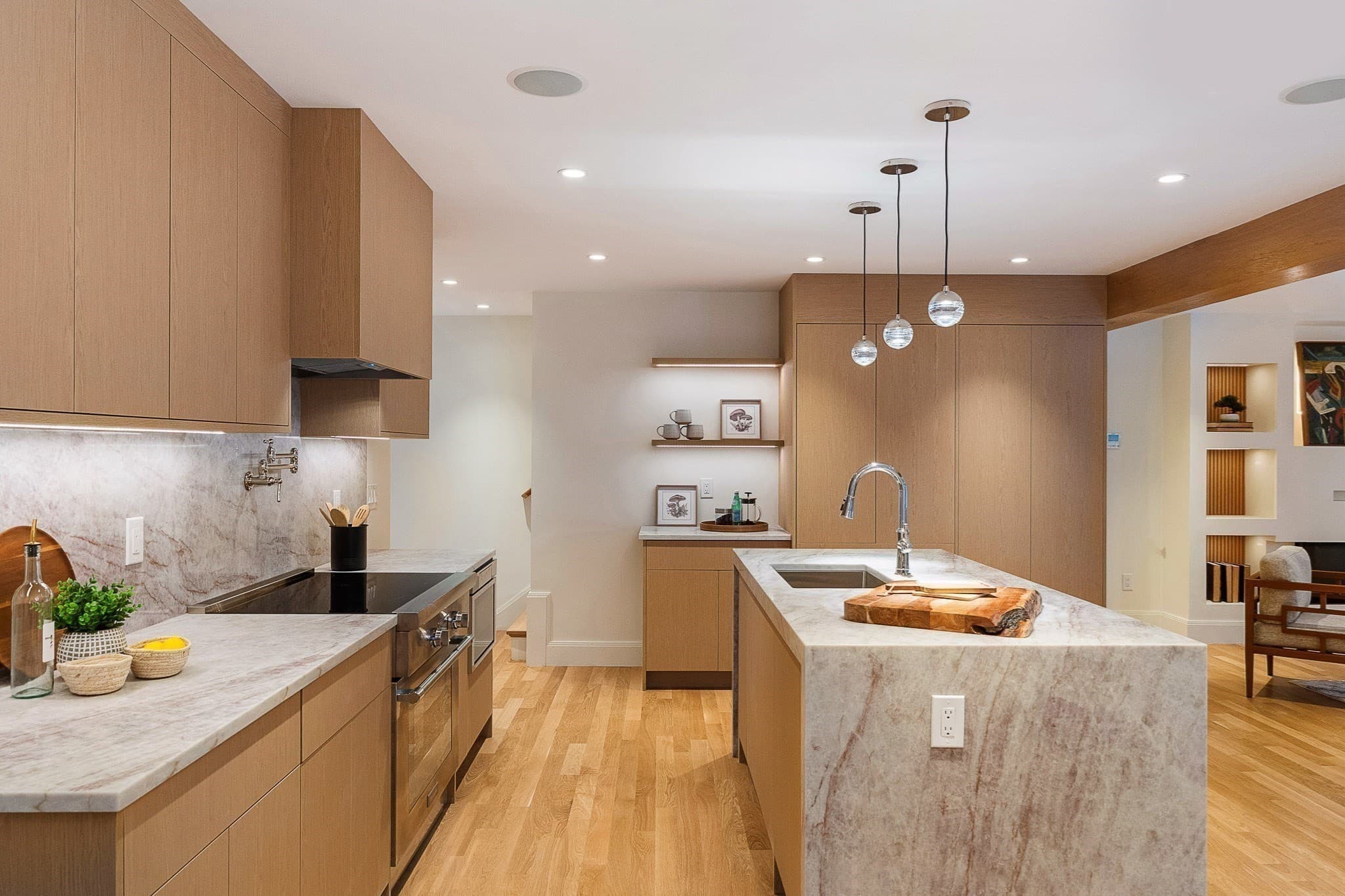 Condominium at 9B Mt. Auburn Street # B, Cambridge MA 02138, Cambridge, photo 7 of 33