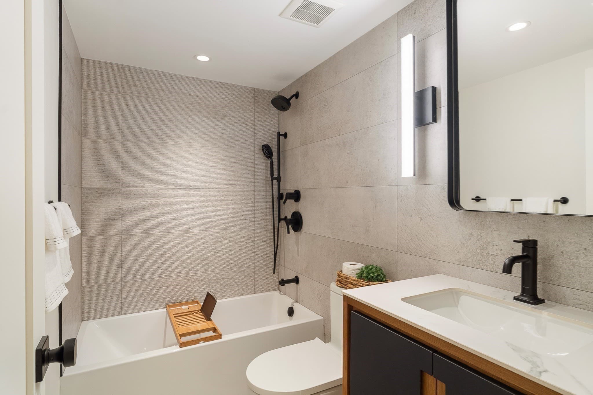 Condominium at 9B Mt. Auburn Street # B, Cambridge MA 02138, Cambridge, photo 28 of 33