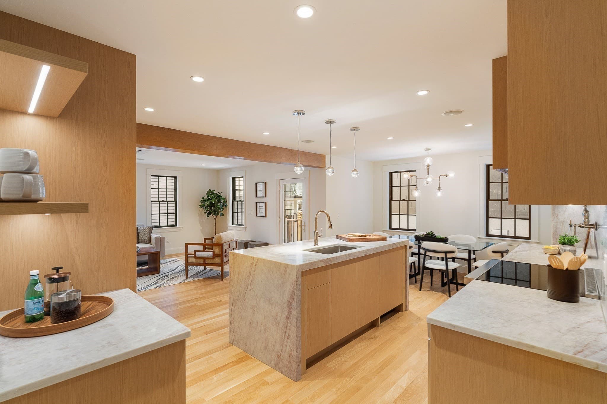 Condominium at 9B Mt. Auburn Street # B, Cambridge MA 02138, Cambridge, photo 5 of 33