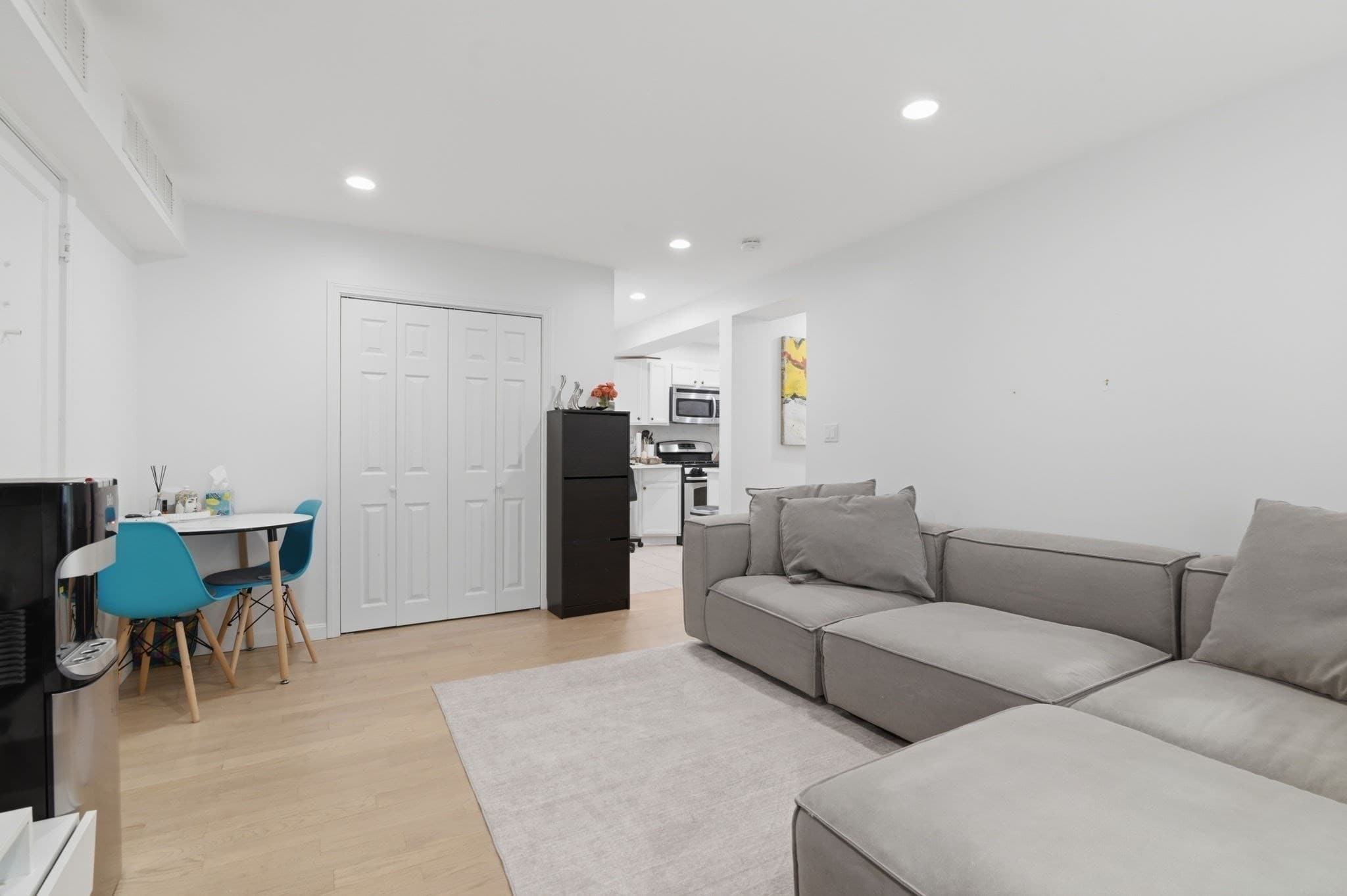 Condominium at 1584 Beacon St # A, Brookline MA 02446, Brookline, photo 10 of 30