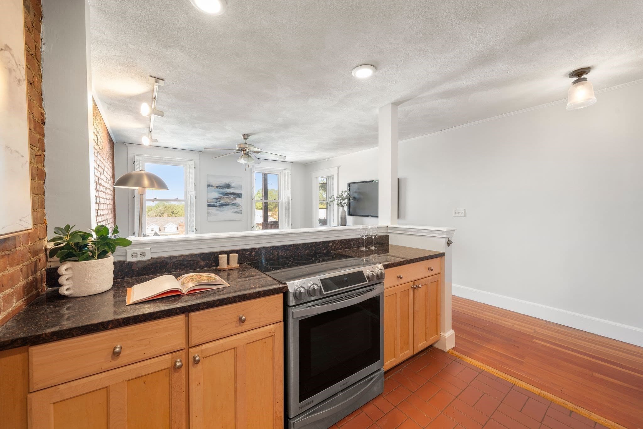Condominium at 25 South Street # 4A, Boston MA 02135, photo 6 of 24