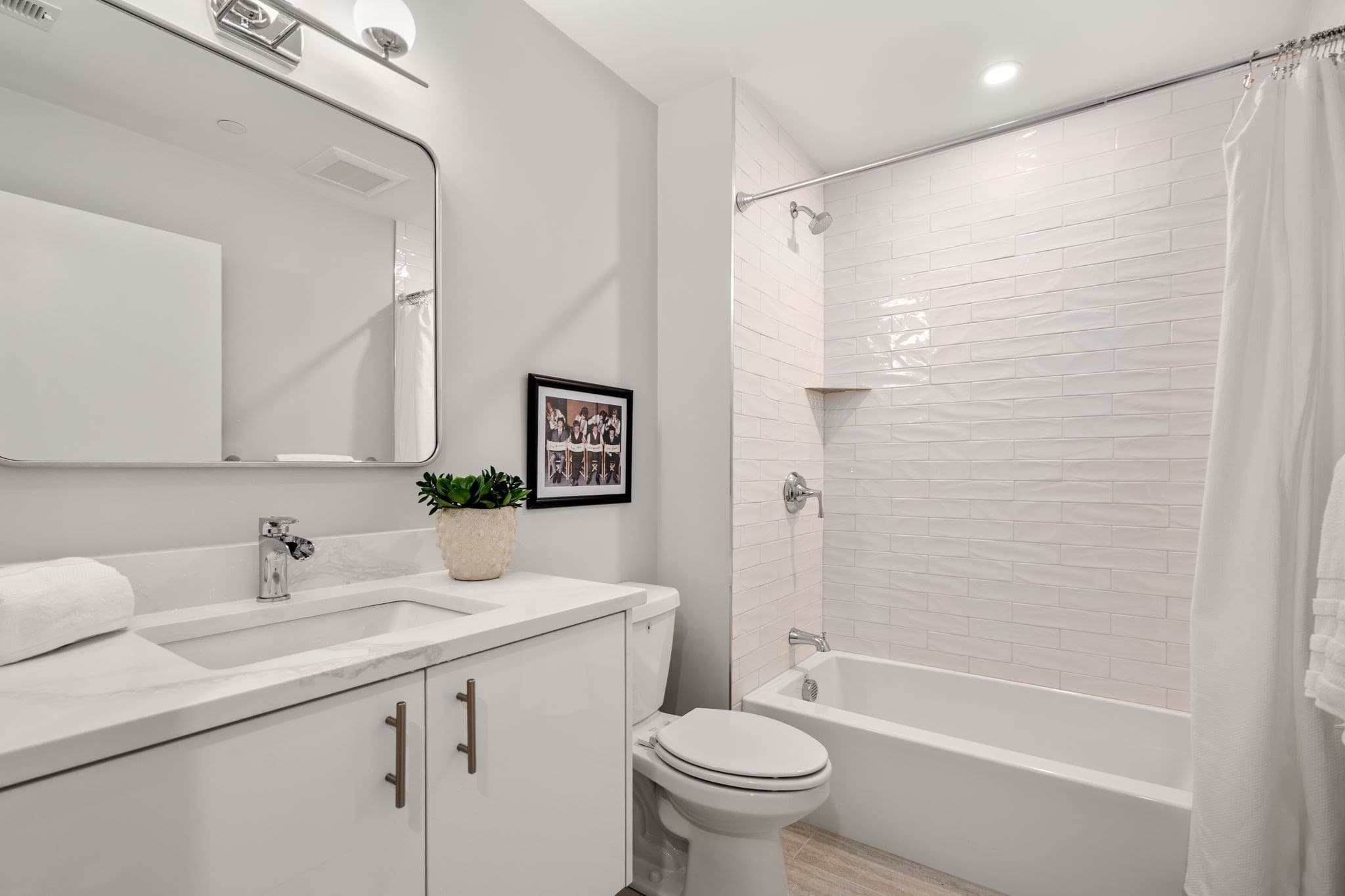 Condominium at 230 Friend Street # 7, Boston MA 02114, photo 18 of 31