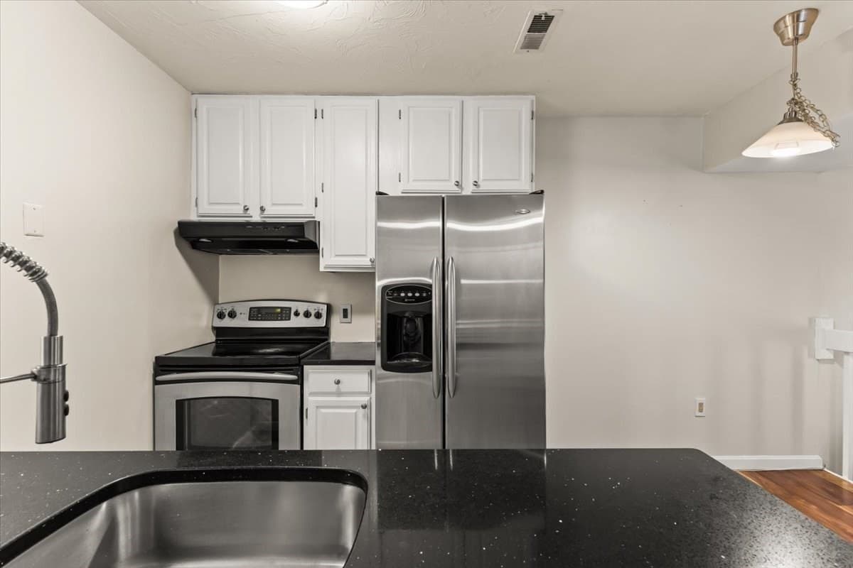 Condominium at 116 Tall Oaks Drive # A, Weymouth MA 02190, Weymouth, photo 3 of 24