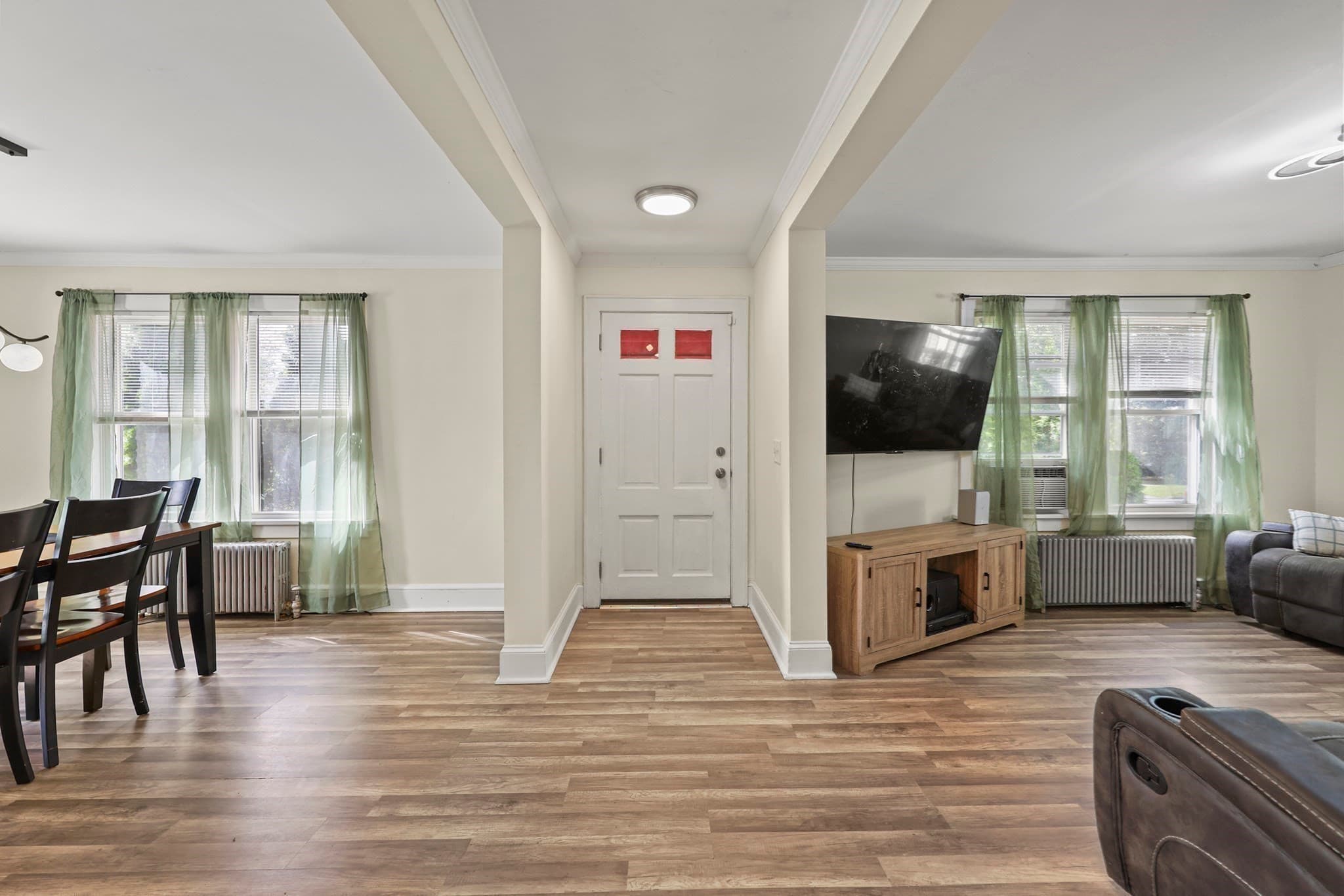 Single Family Residence at 45 Stoddard Ave, Pittsfield MA 01201, Pittsfield, photo 7 of 34