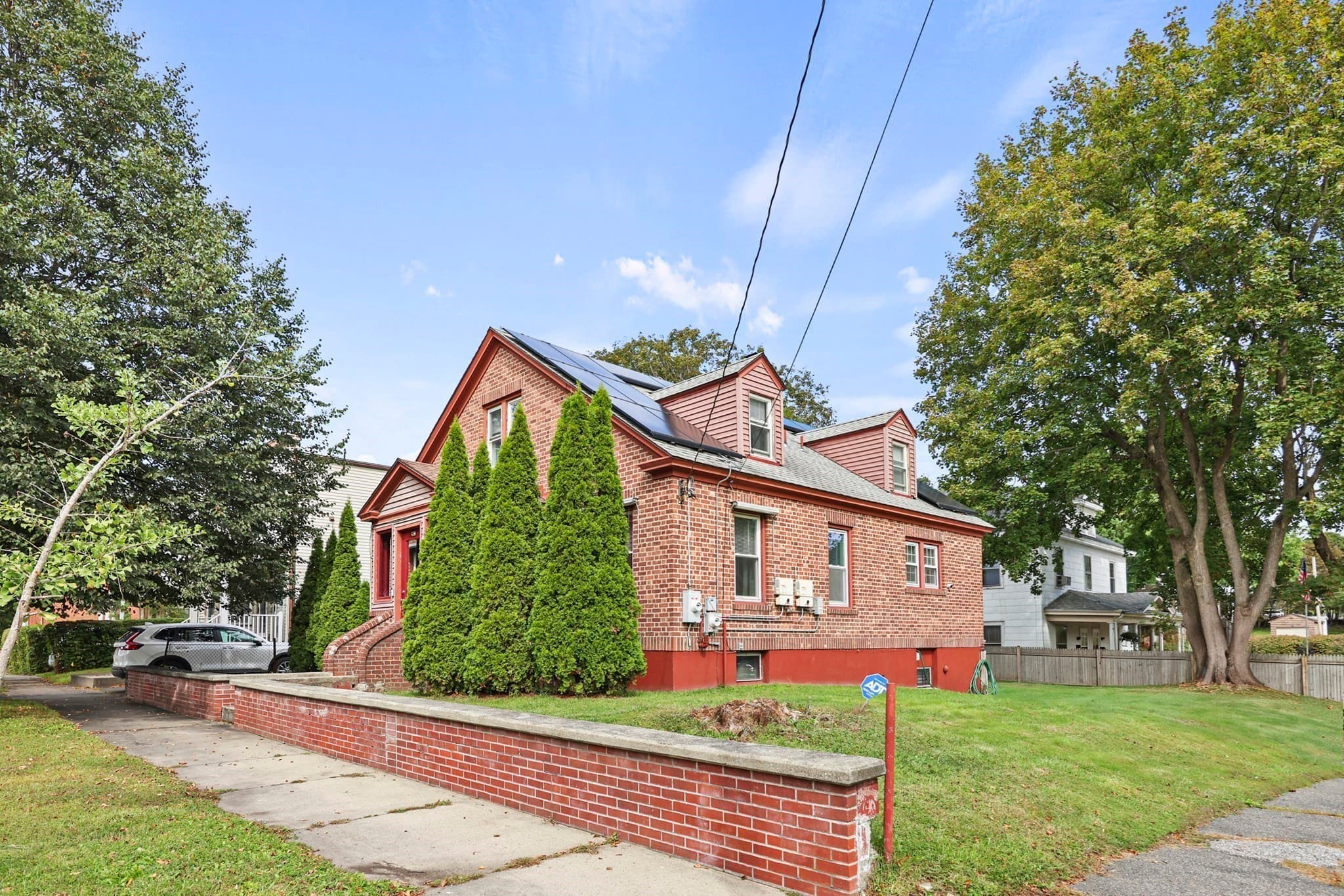 Single Family Residence at 45 Stoddard Ave, Pittsfield MA 01201, Pittsfield, photo 3 of 34