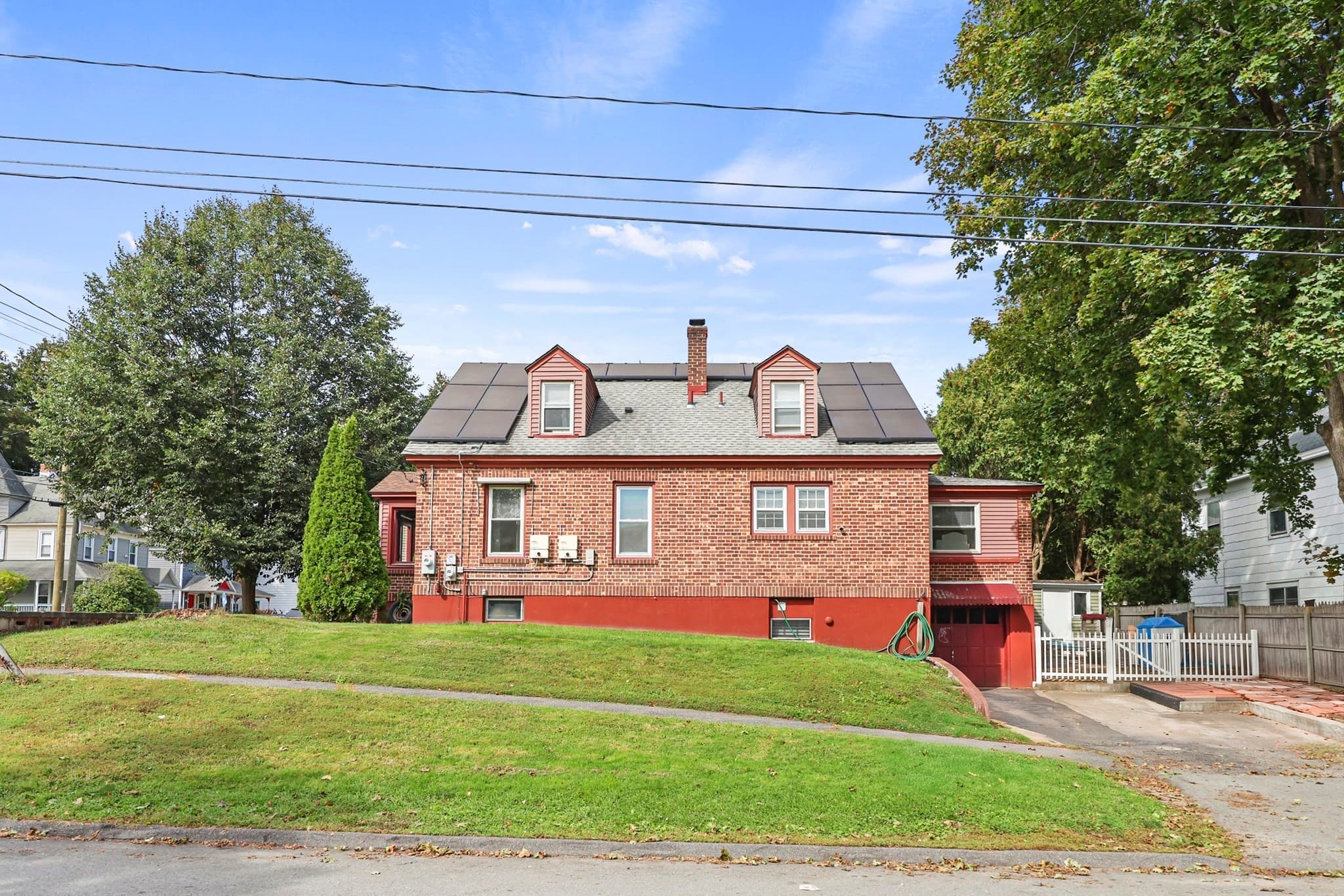 Single Family Residence at 45 Stoddard Ave, Pittsfield MA 01201, Pittsfield, photo 4 of 34