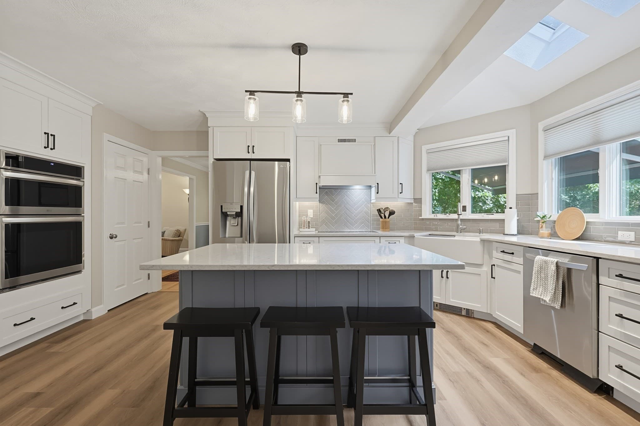 Single Family Residence at 125 Walker St, Seekonk MA 02771, Seekonk, photo 7 of 42
