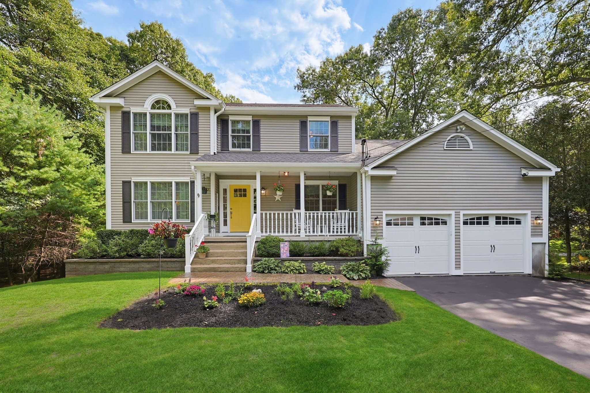 125 Walker St, Seekonk MA 02771