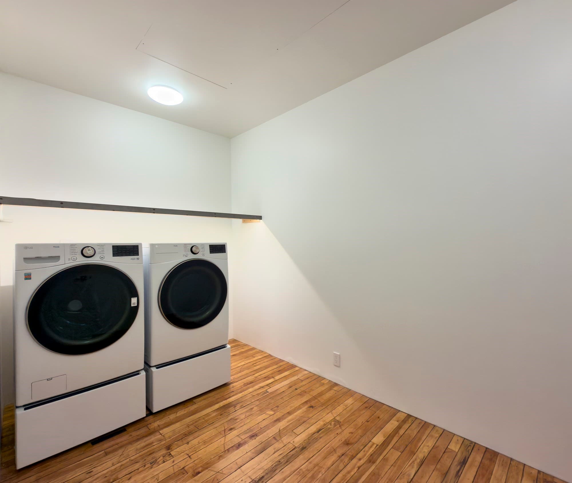 Condominium at 520 State Road # 209, North Adams MA 01247, photo 20 of 32