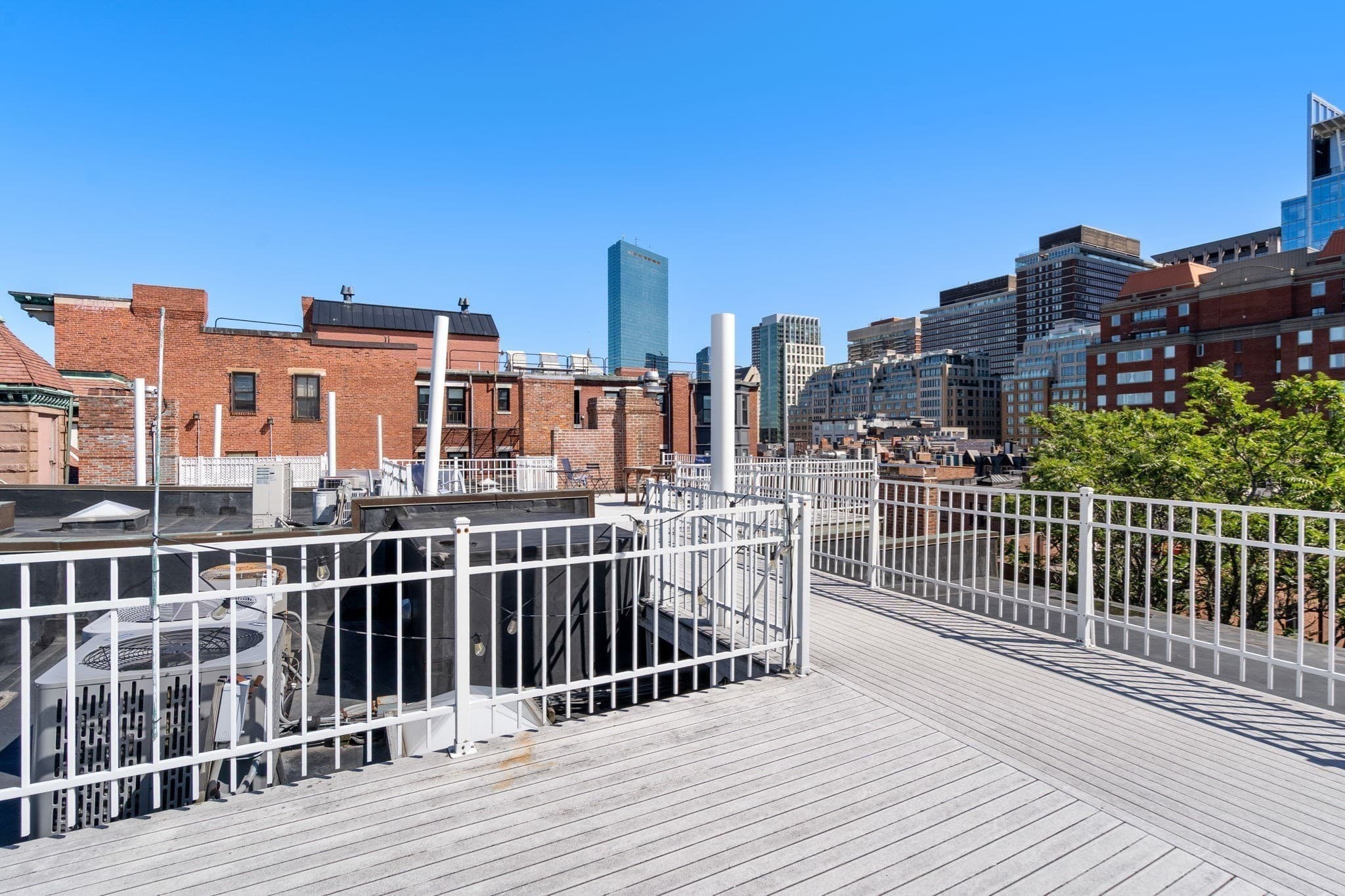 Condominium at 280 Commonwealth Ave # 102, Boston MA 02116, photo 17 of 24