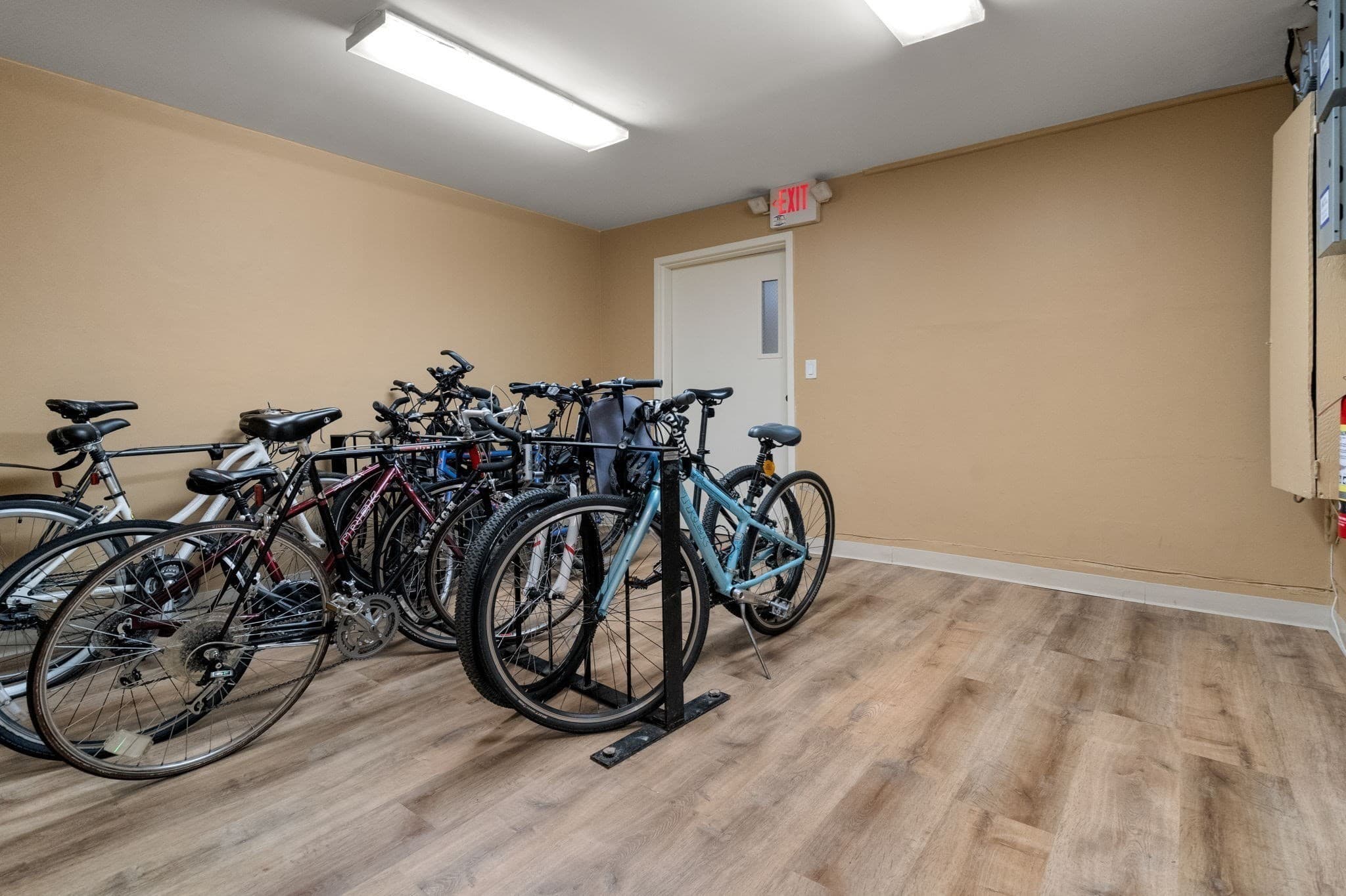 Condominium at 280 Commonwealth Ave # 102, Boston MA 02116, photo 16 of 24