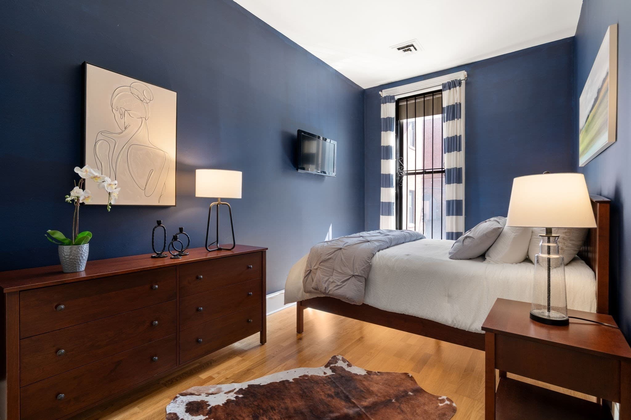 Condominium at 280 Commonwealth Ave # 102, Boston MA 02116, photo 10 of 24
