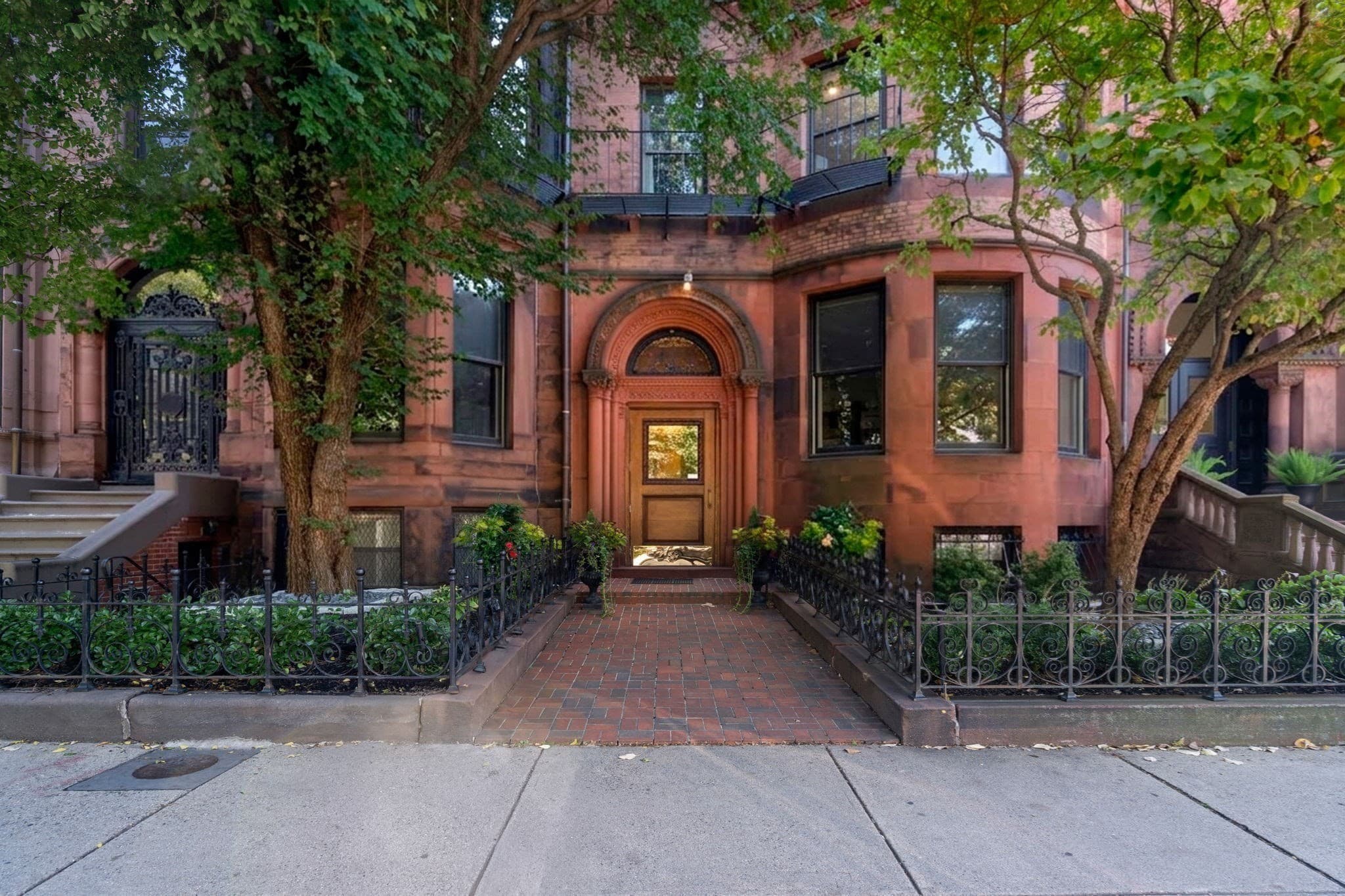 Condominium at 280 Commonwealth Ave # 102, Boston MA 02116, photo 21 of 24