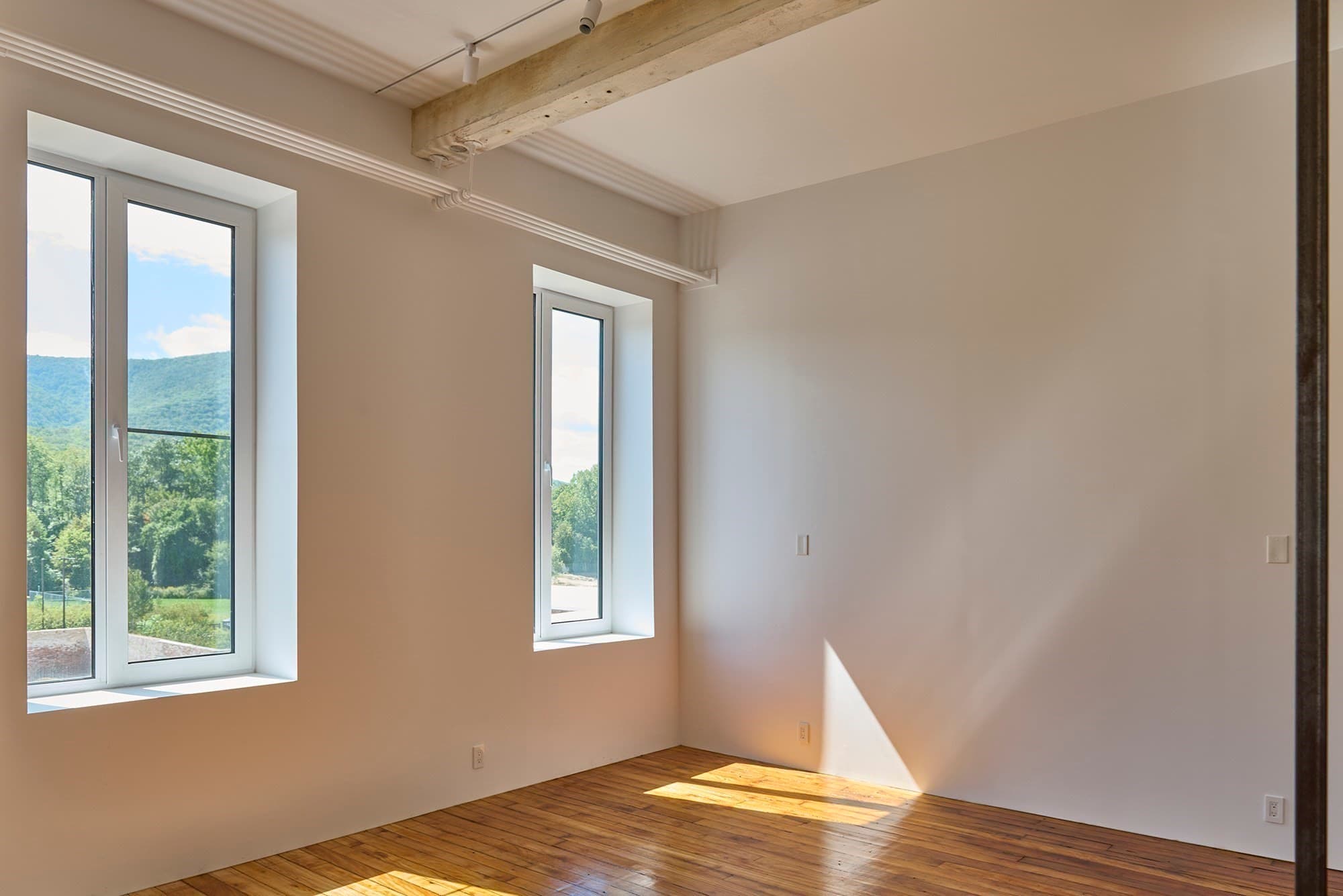 Condominium at 520 State Road # 306, North Adams MA 01247, photo 13 of 41