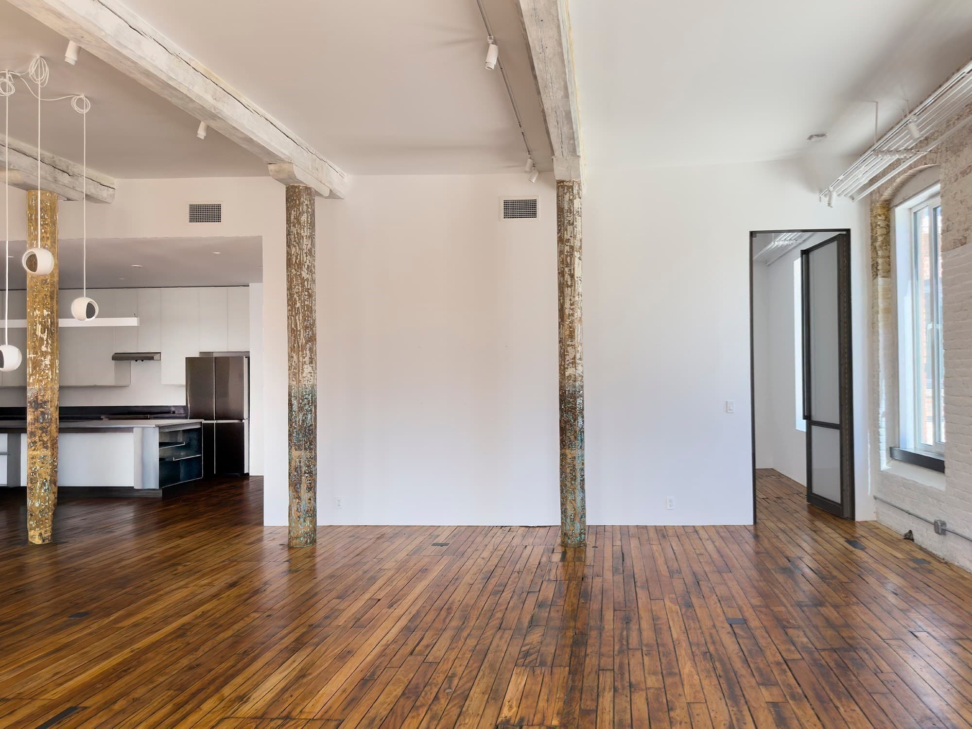 Condominium at 520 State Road # 306, North Adams MA 01247, photo 11 of 41