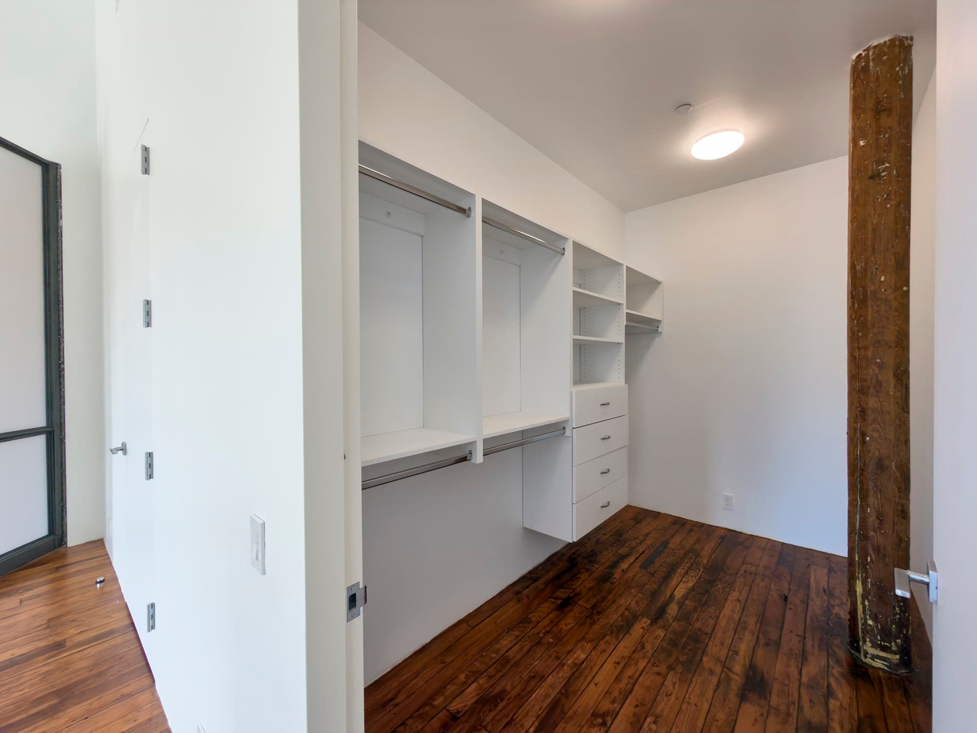 Condominium at 520 State Road # 403, North Adams MA 01247, photo 17 of 38