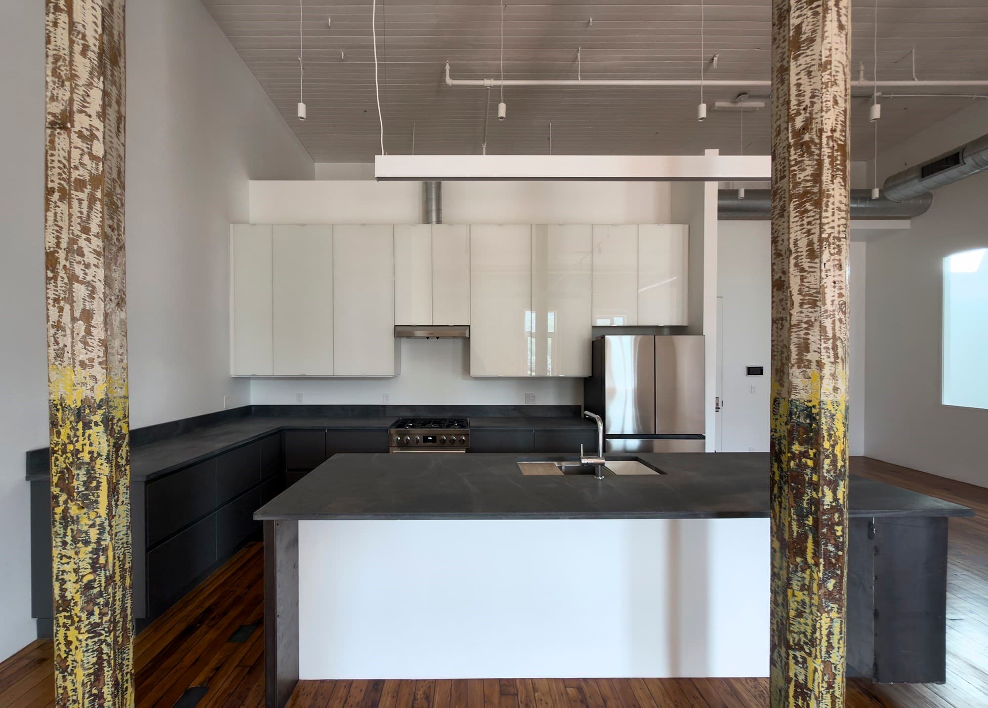 Condominium at 520 State Road # 403, North Adams MA 01247, photo 11 of 38