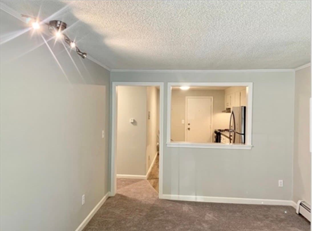 Condominium at 625 West Lowell Ave # 14, Haverhill MA 01832, Haverhill, photo 5 of 16