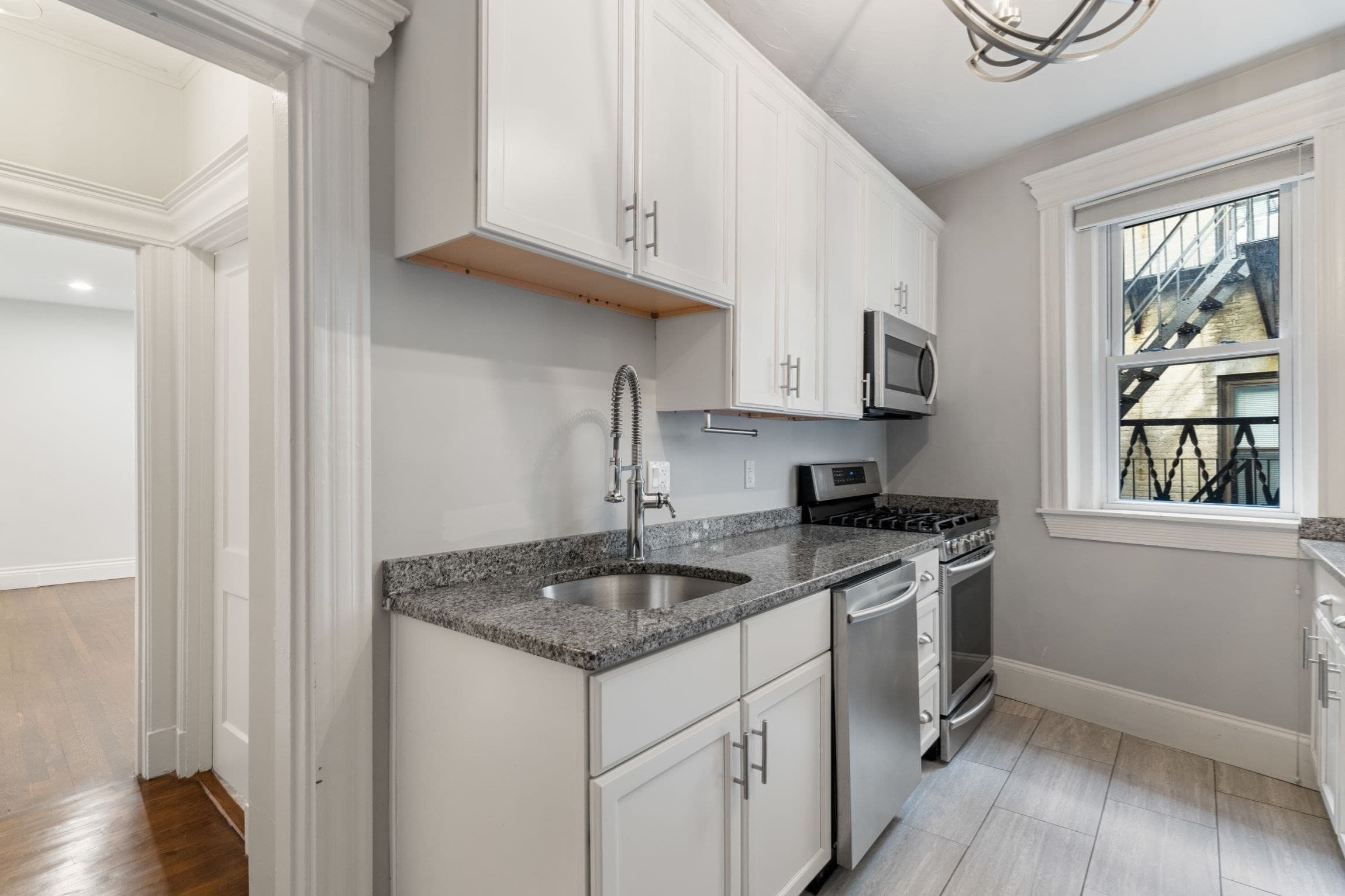 Condominium at 69 Park Drive # 8, Boston MA 02215, photo 6 of 18