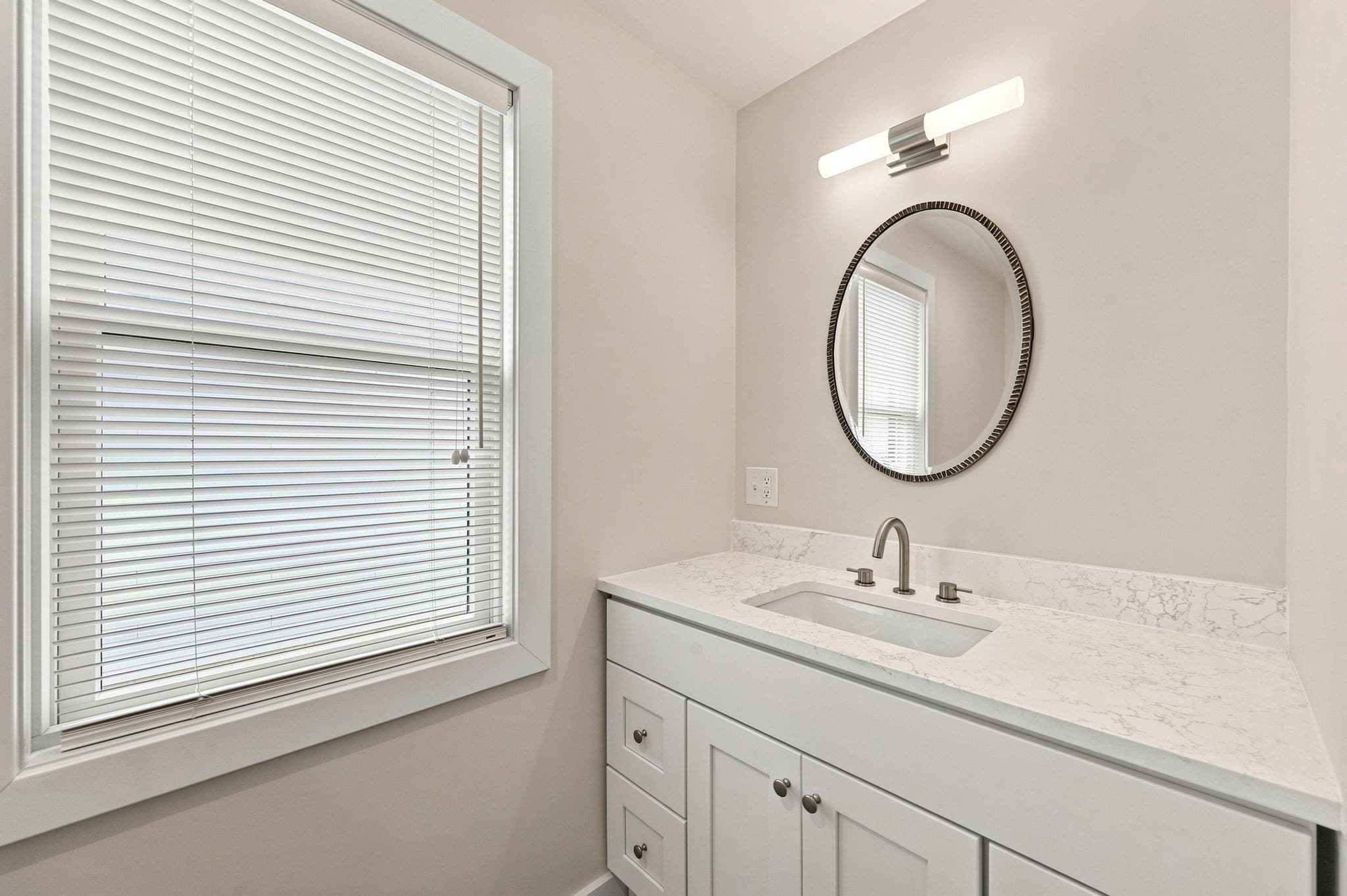 Single Family Residence at 1 Dartmouth Road, Marblehead MA 01945, Marblehead, photo 12 of 39