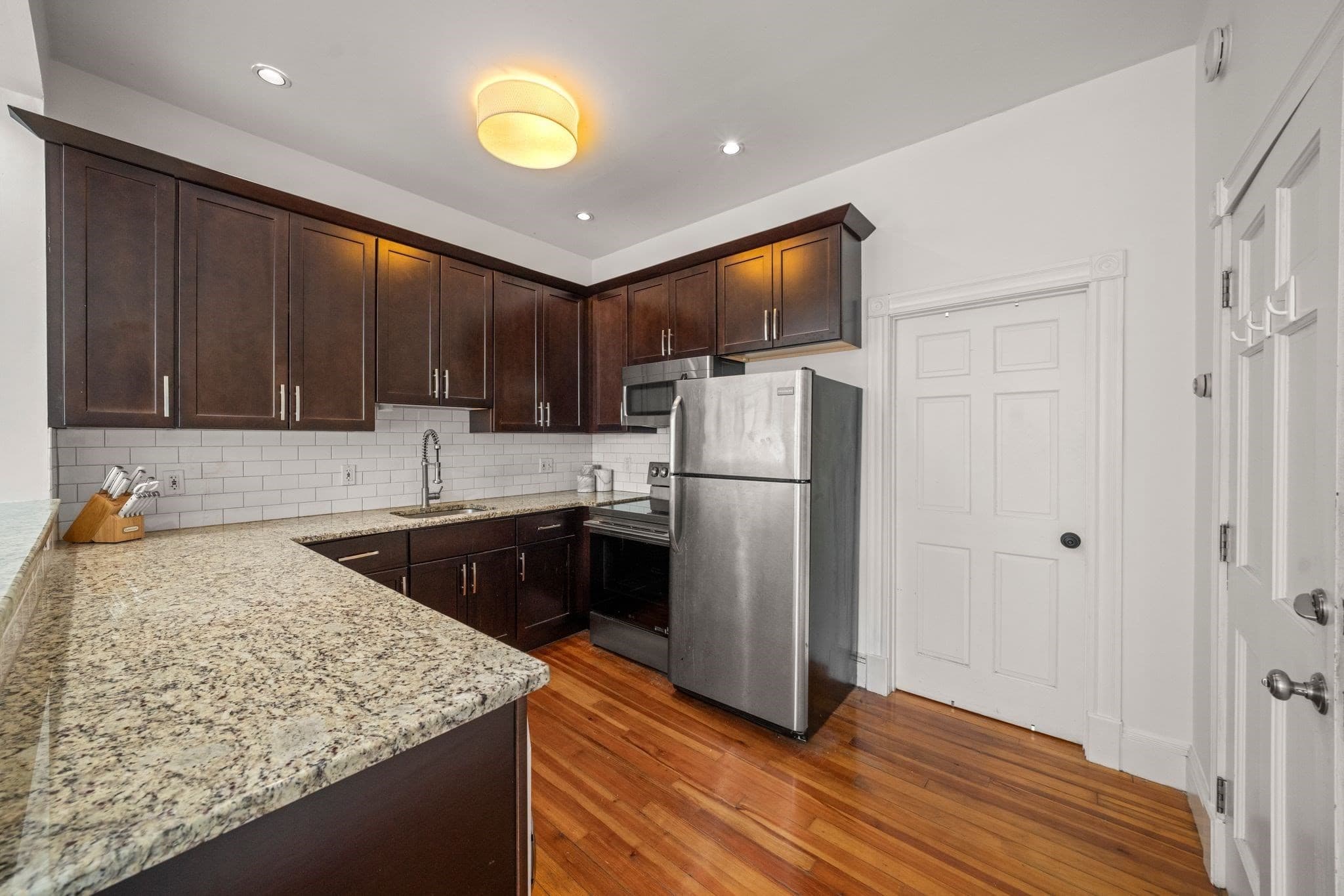 Condominium at 805 E 4th St # 1, Boston MA 02127, photo 3 of 13