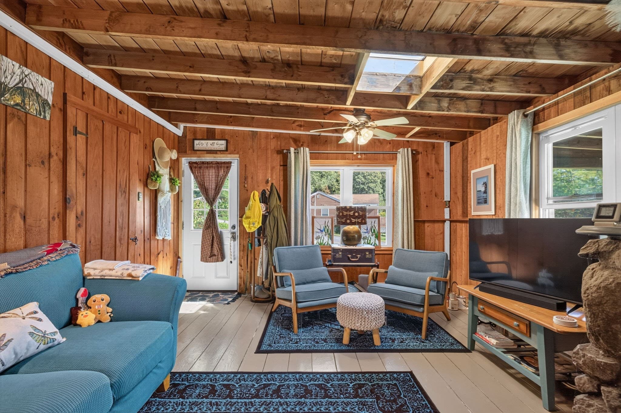Single Family Residence at 29 Central Ave, Lakeville MA 02347, Lakeville, photo 6 of 42