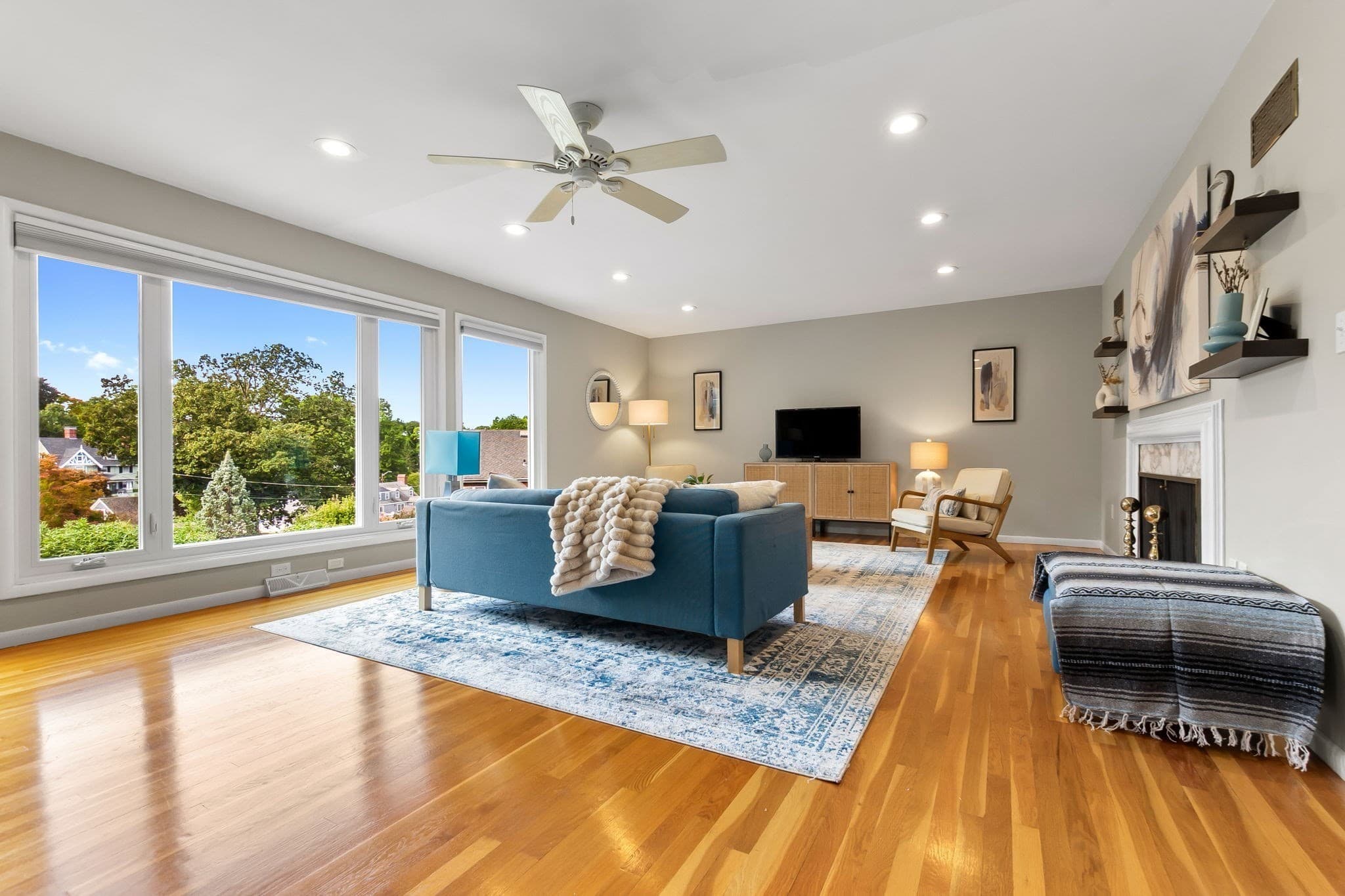 Single Family Residence at 4 Arlington Ter, Haverhill MA 01830, Haverhill, photo 10 of 42