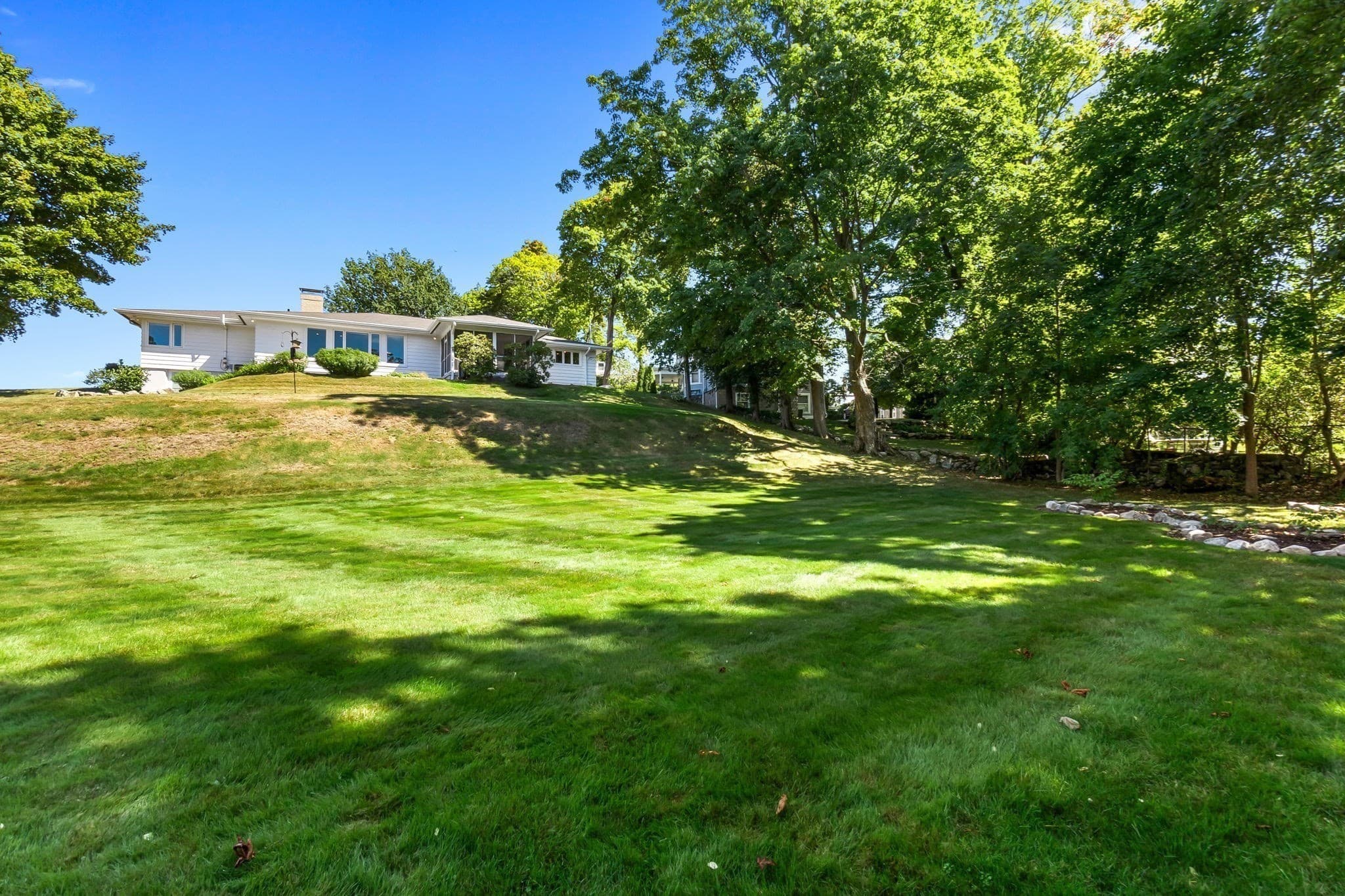 Single Family Residence at 4 Arlington Ter, Haverhill MA 01830, Haverhill, photo 37 of 42