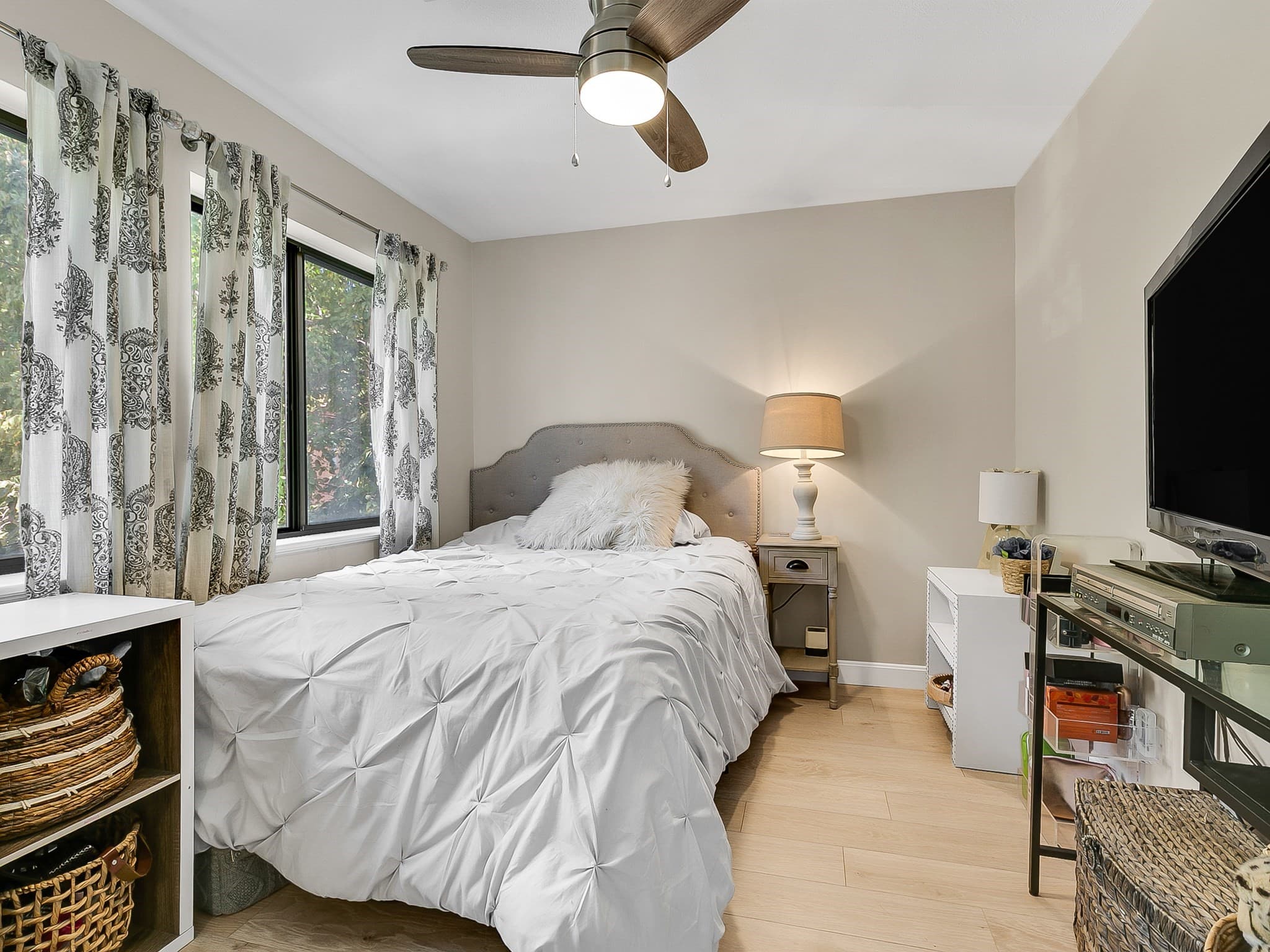 Condominium at 21 W Parish Ct # 21, Haverhill MA 01832, Haverhill, photo 18 of 24