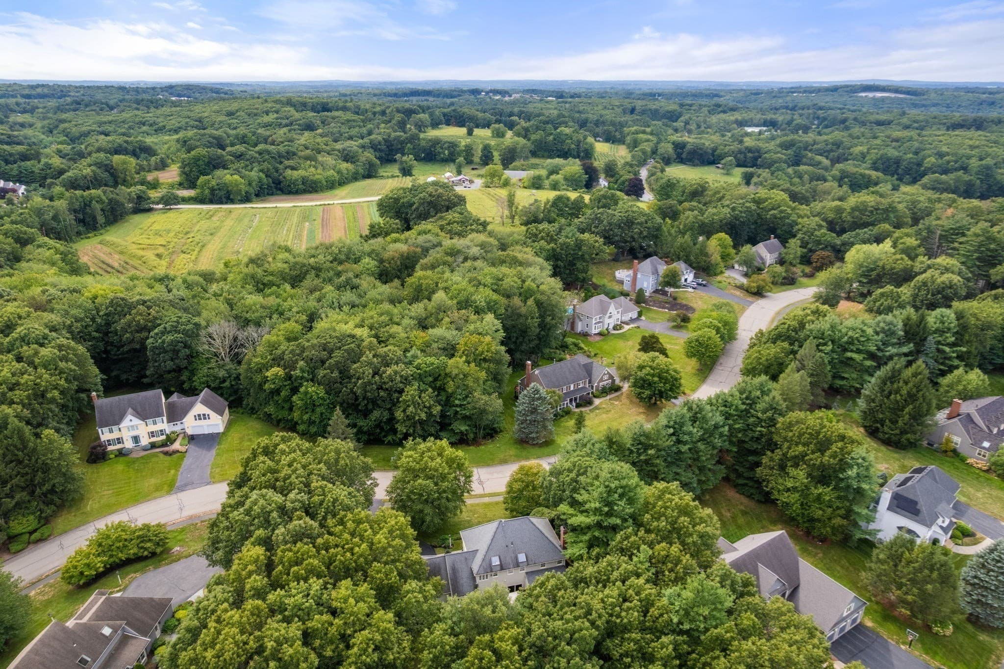 Single Family Residence at 11 Brewer Drive, Westborough MA 01581, Westborough, photo 34 of 36
