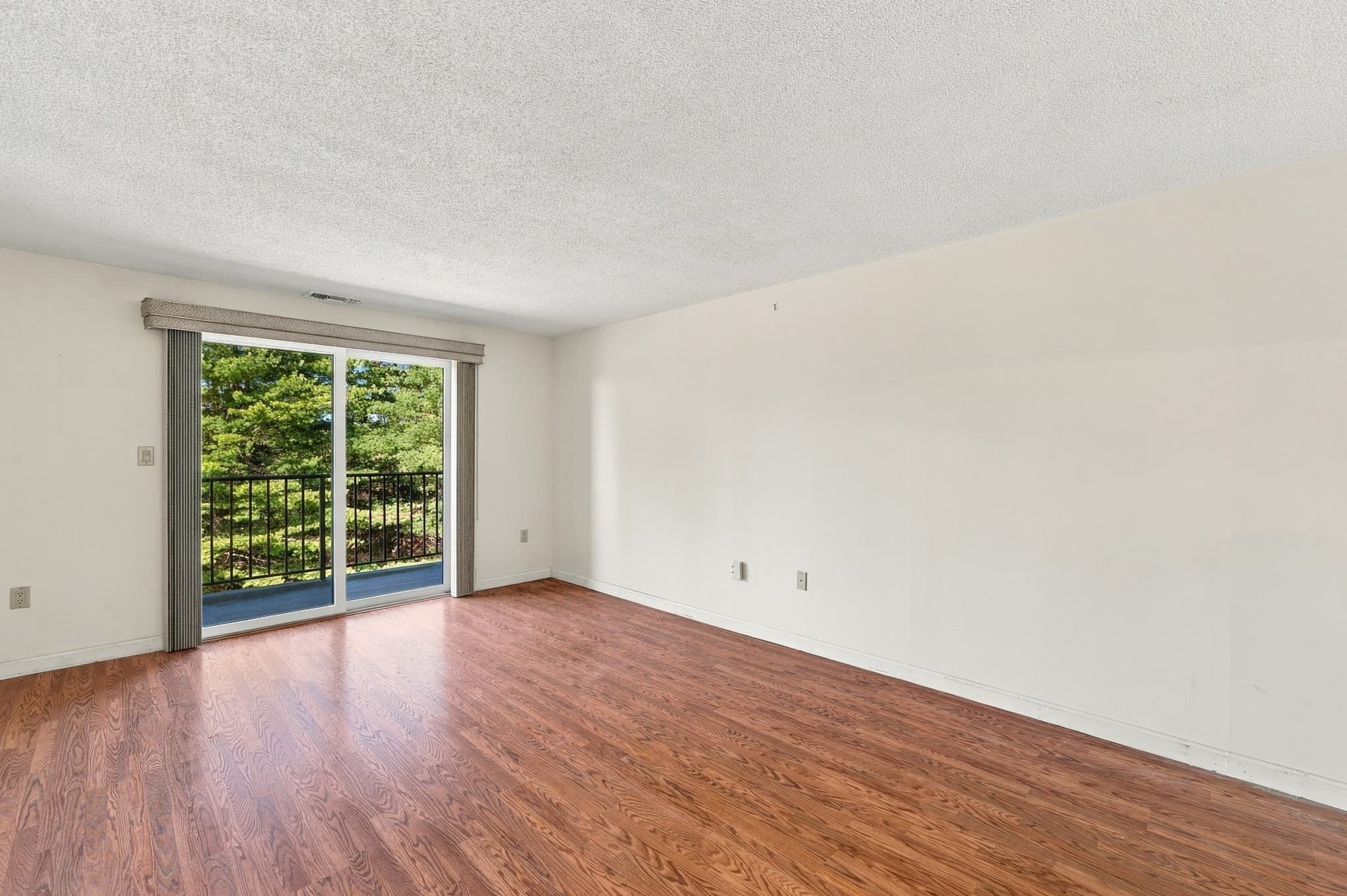 Condominium at 12 Ledgewood Way # 21, Peabody MA 01960, Peabody, photo 26 of 41