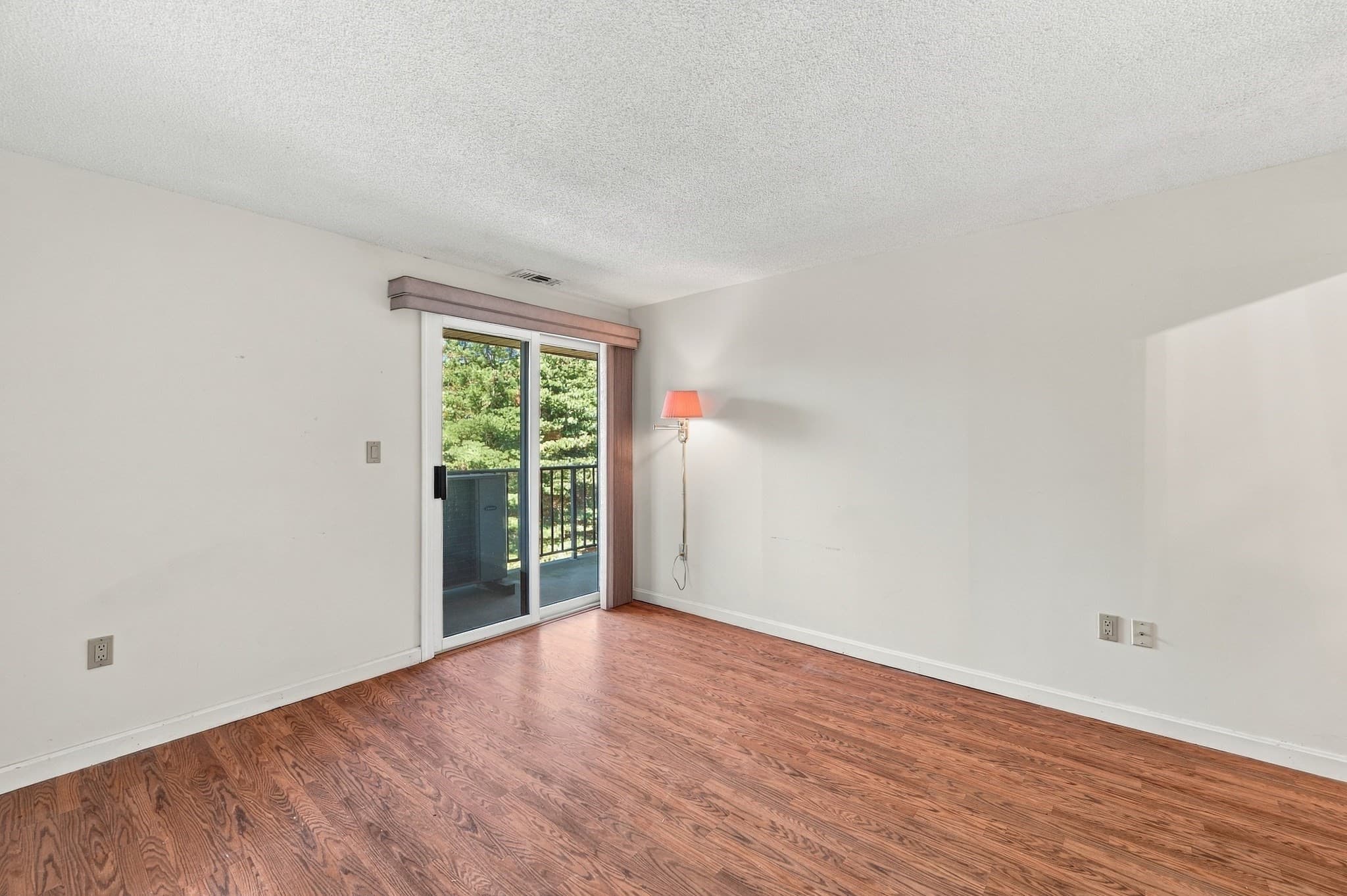 Condominium at 12 Ledgewood Way # 21, Peabody MA 01960, Peabody, photo 24 of 41