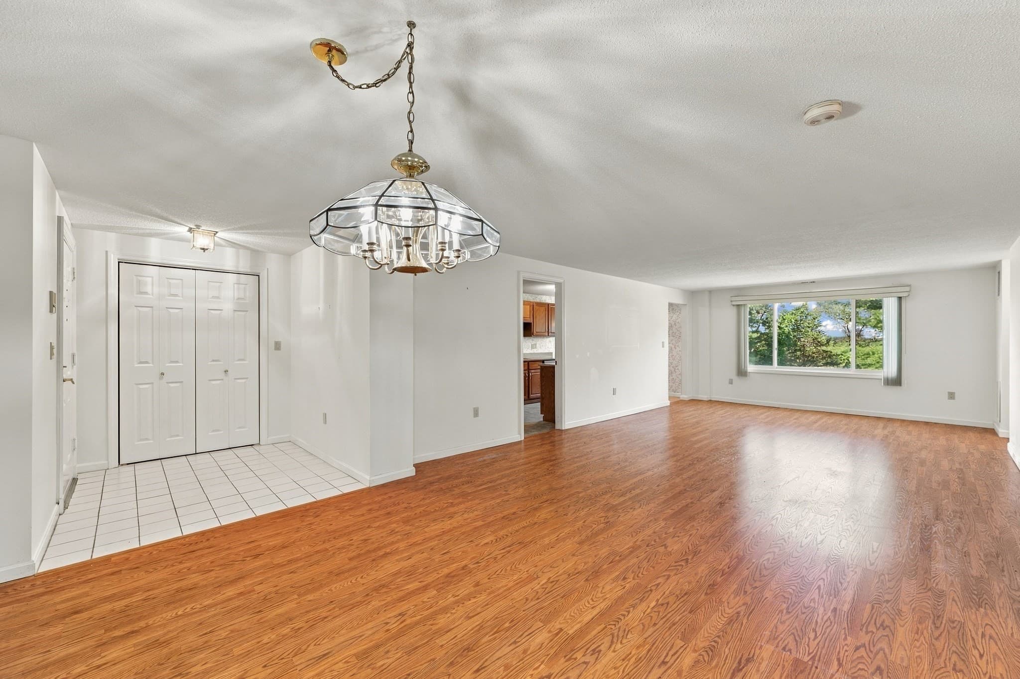 Condominium at 12 Ledgewood Way # 21, Peabody MA 01960, Peabody, photo 10 of 41