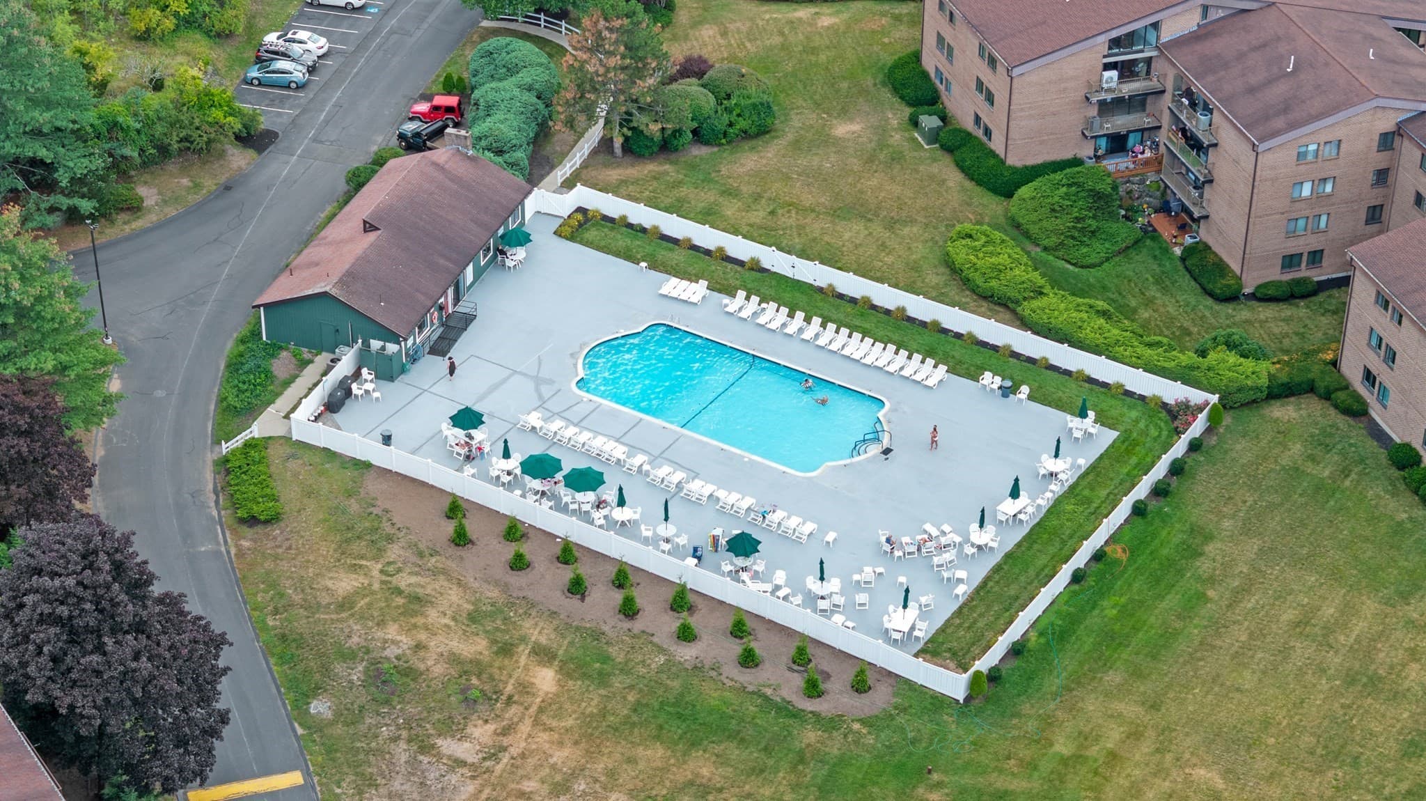 Condominium at 12 Ledgewood Way # 21, Peabody MA 01960, Peabody, photo 37 of 41