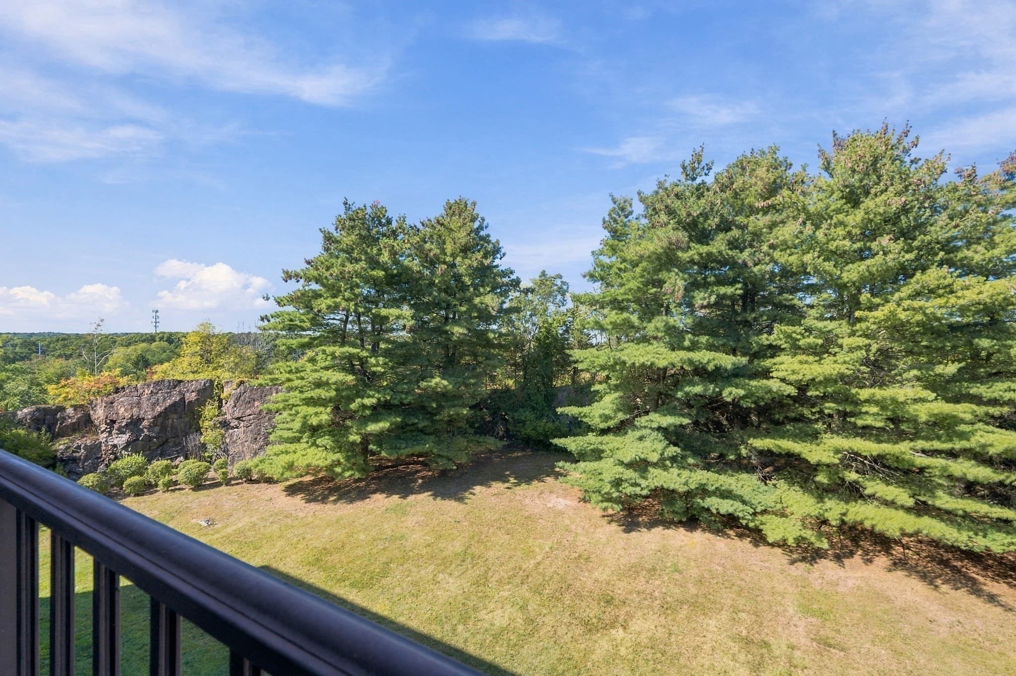 Condominium at 12 Ledgewood Way # 21, Peabody MA 01960, Peabody, photo 21 of 41