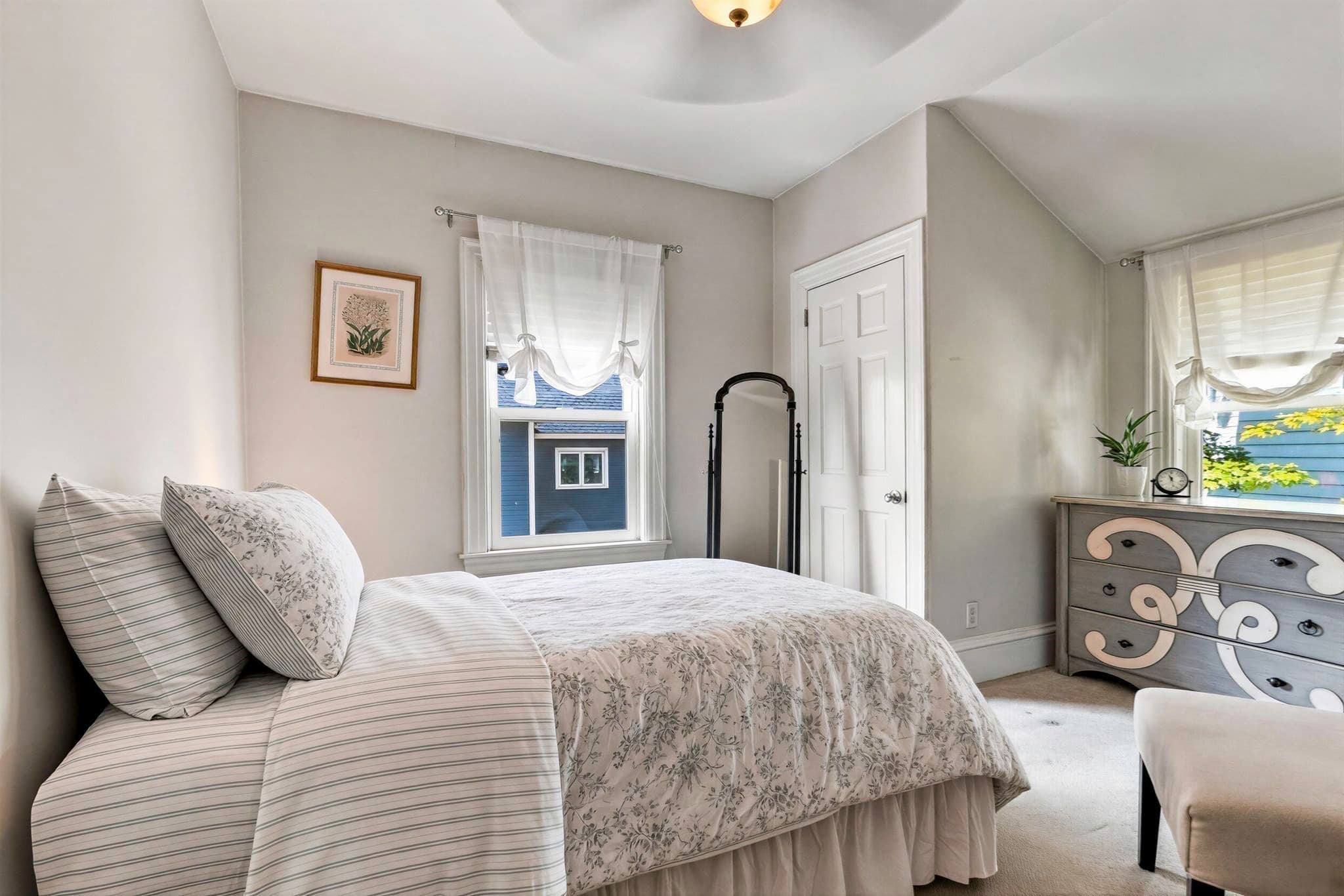 Single Family Residence at 61 Lowell St, Reading MA 01867, Reading, photo 25 of 42