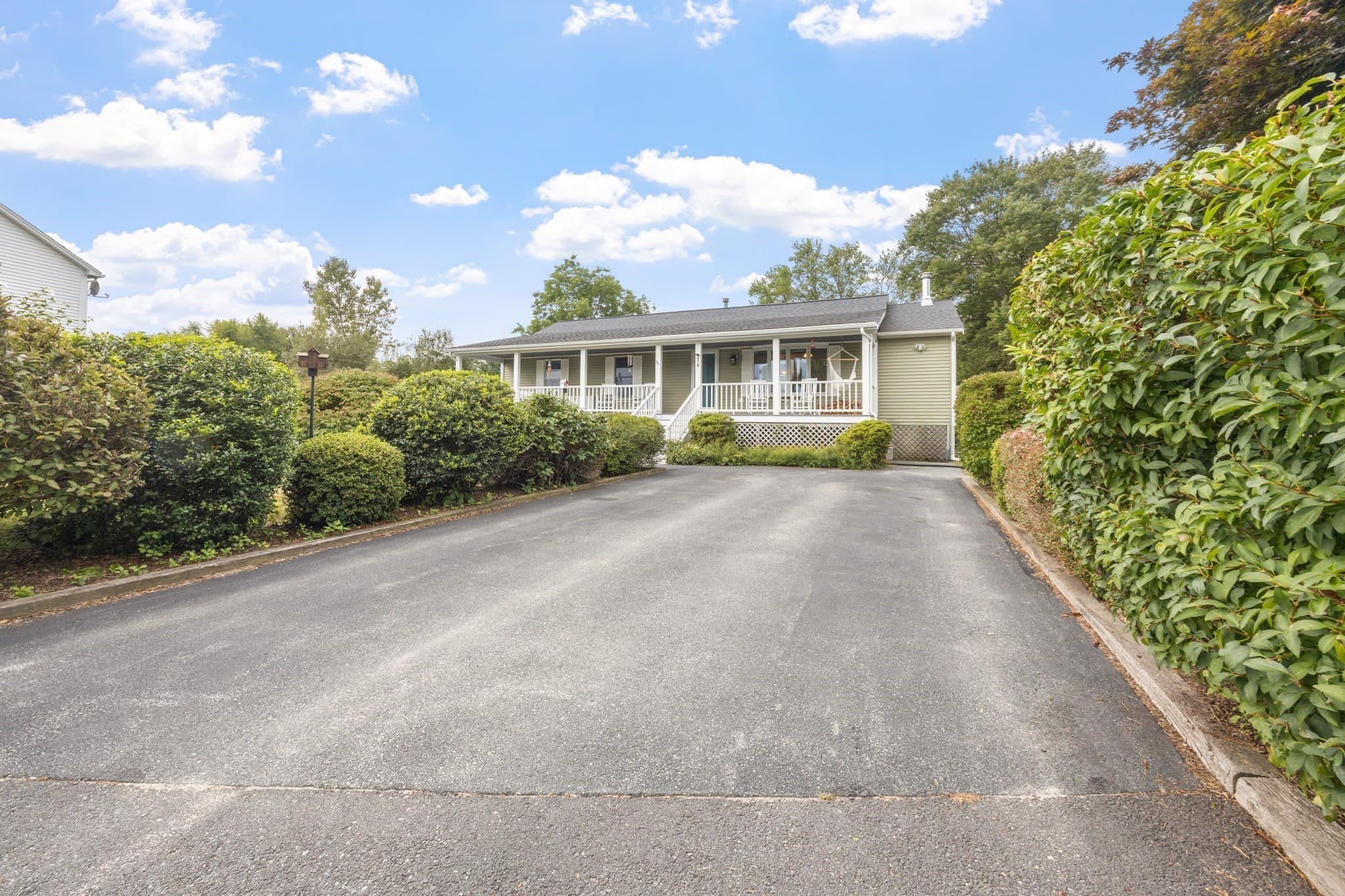 Single Family Residence at 14 Coves End Rd, Marion MA 02738, Marion, photo 5 of 38
