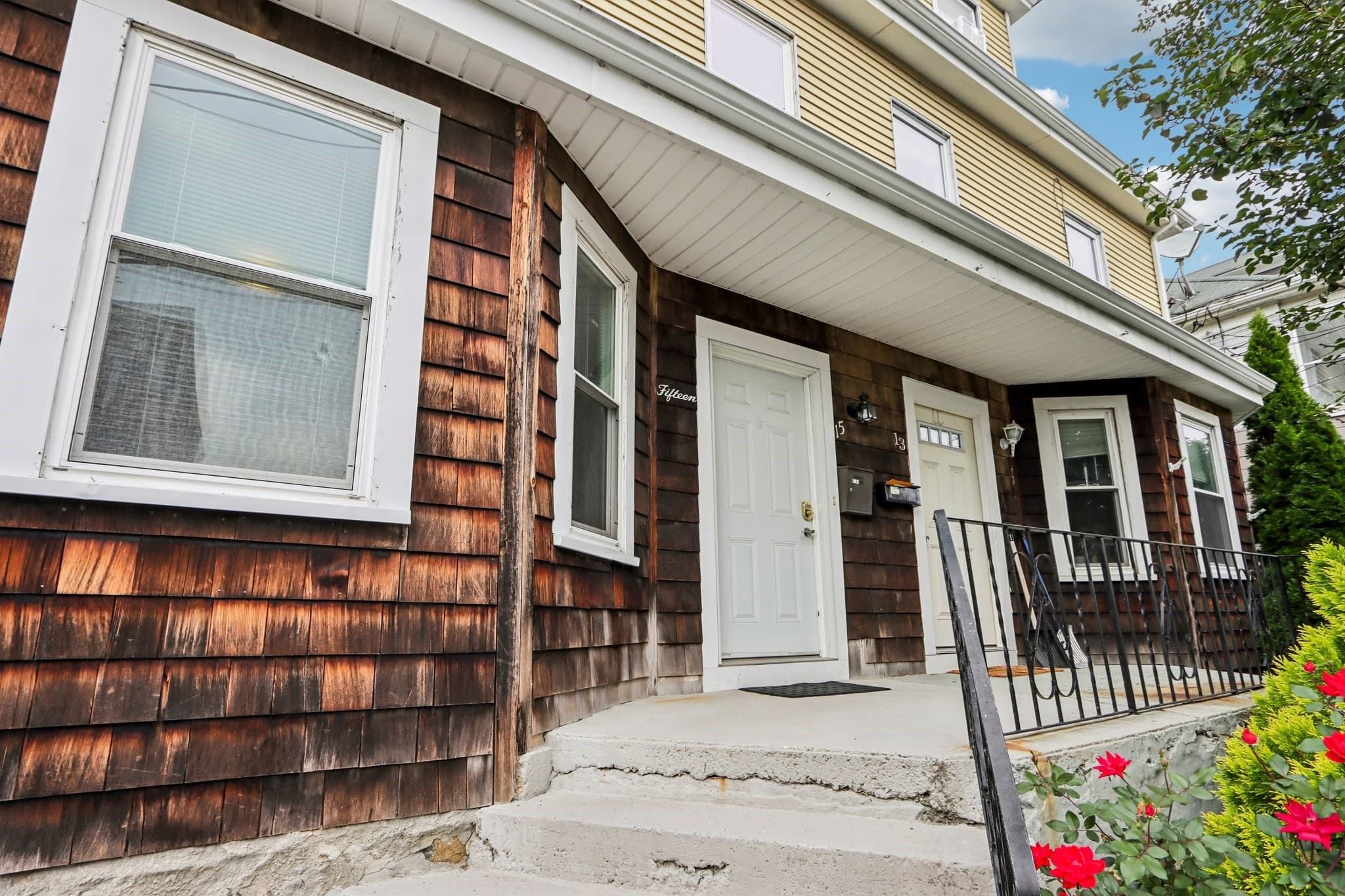 15 Grant # 15, Beverly MA 01915