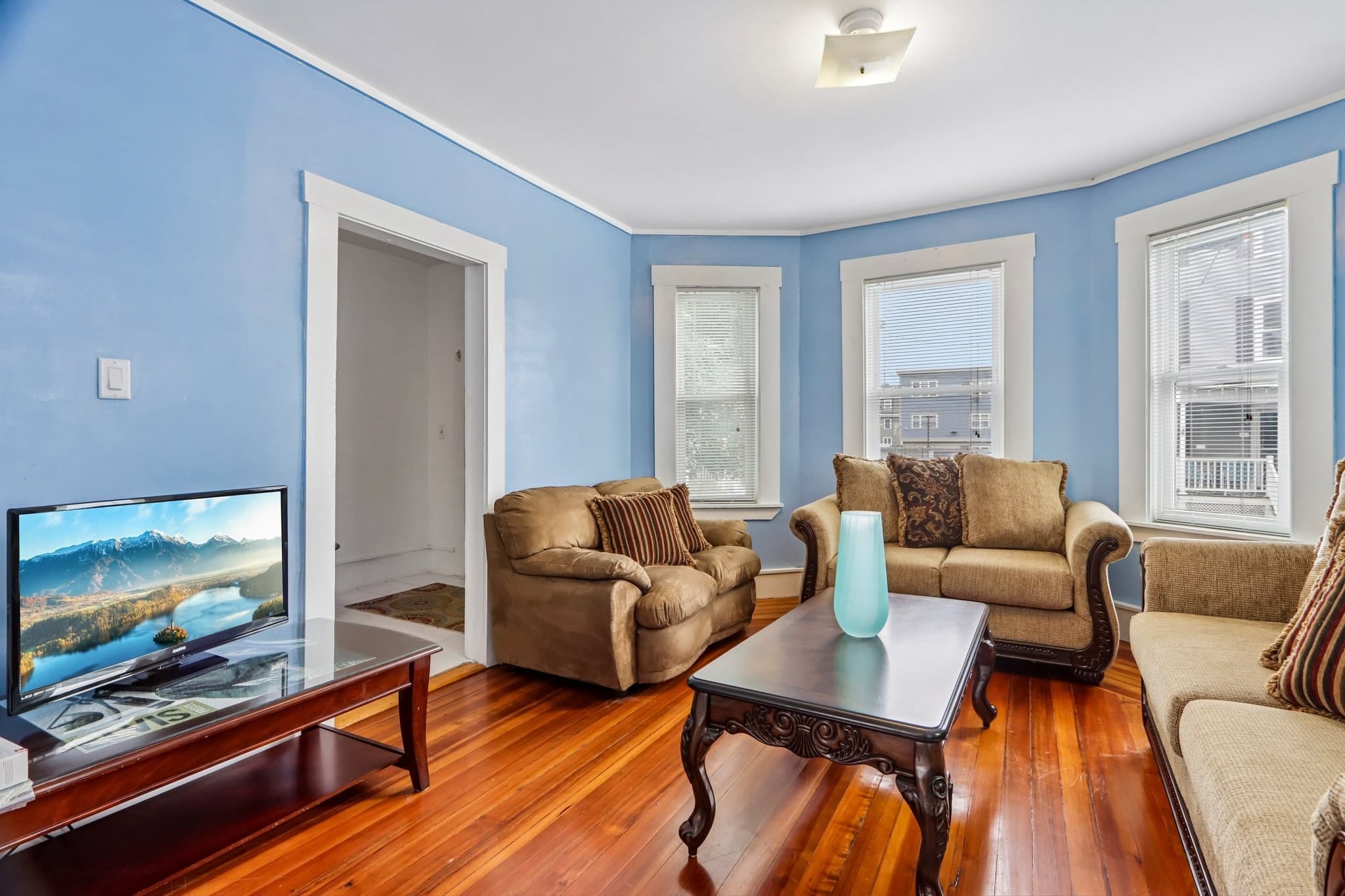 Condominium at 15 Grant # 15, Beverly MA 01915, Beverly, photo 4 of 31