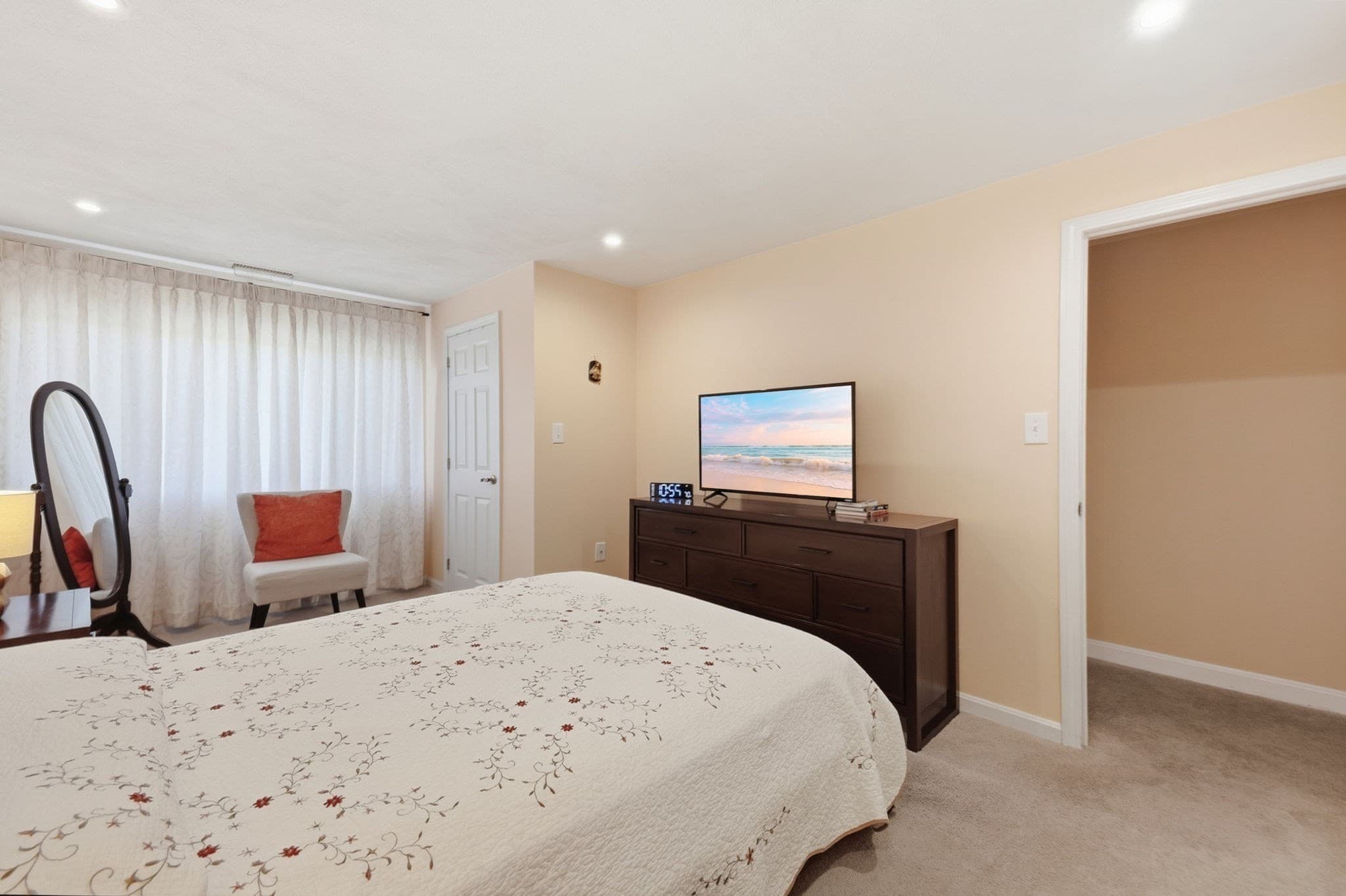 Condex at 86 Sterling Ln # 86, Haverhill MA 01835, Haverhill, photo 15 of 40