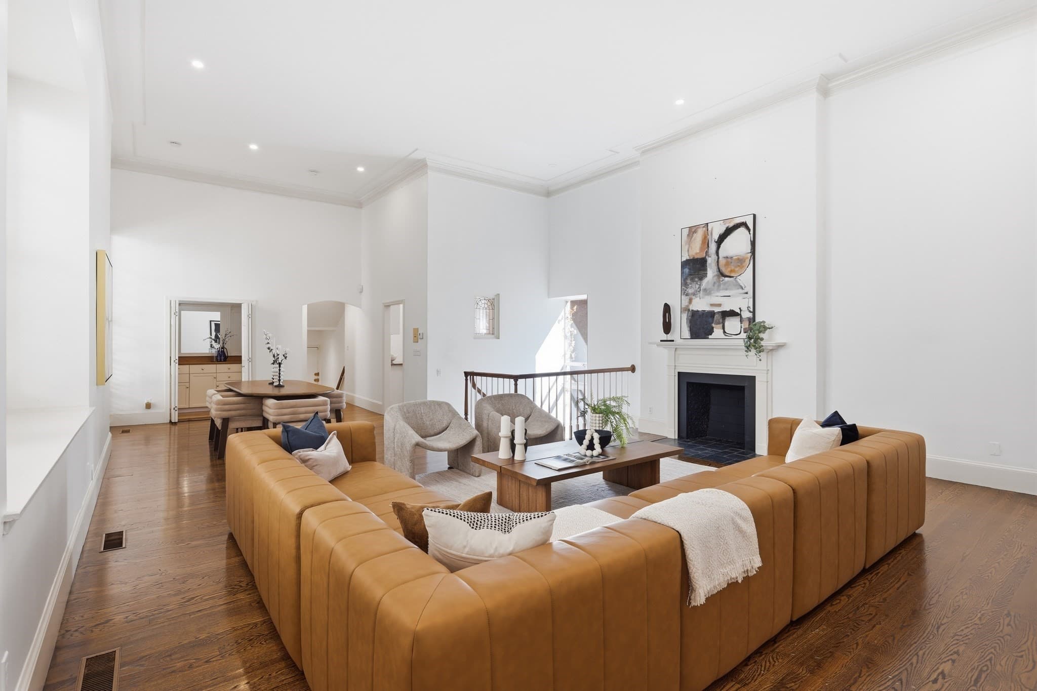 Condominium at 70 Mount Vernon St # 1B, Boston MA 02108, Boston, photo 3 of 26