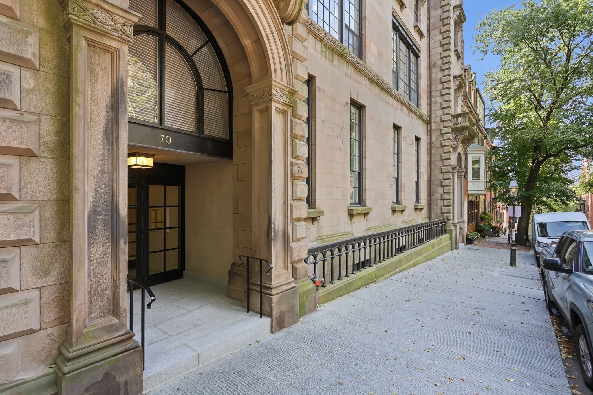 Condominium at 70 Mount Vernon St # 1B, Boston MA 02108, Boston, photo 24 of 26