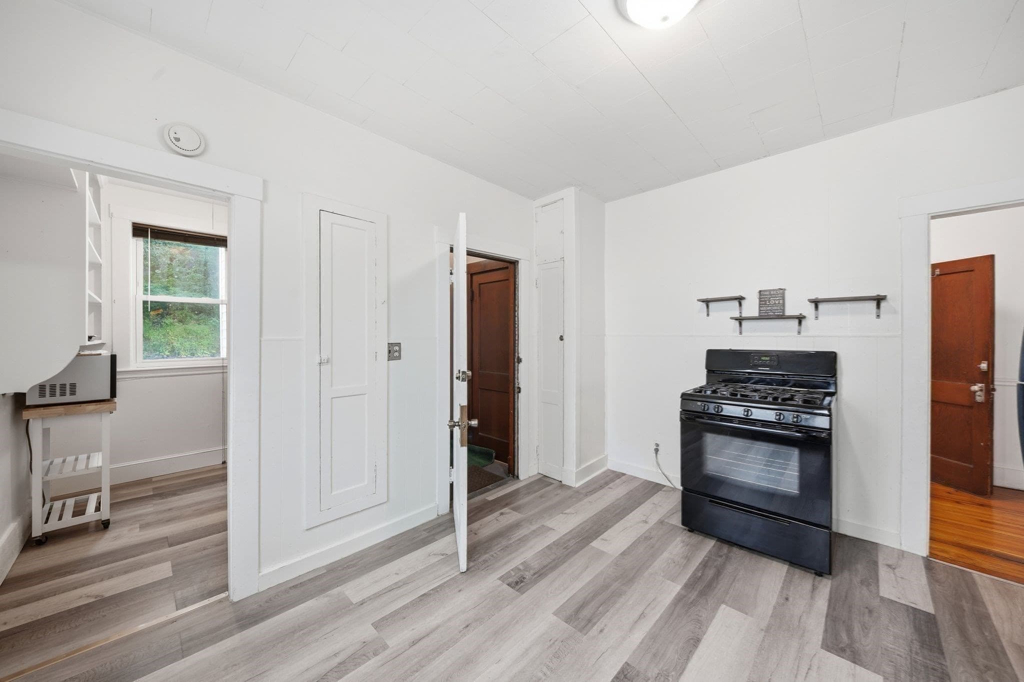 2 Family - 2 Units Up/Down at 39-41 Greenwood Ave, Boston MA 02136, Boston, photo 16 of 38