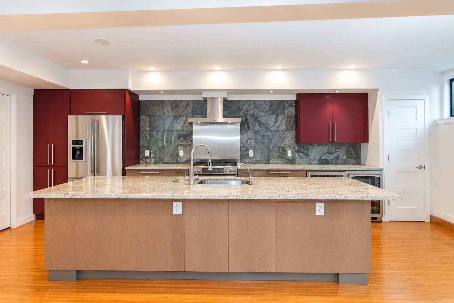 Condominium at 2021 Commonwealth Ave # B, Boston MA 02135, photo 2 of 16
