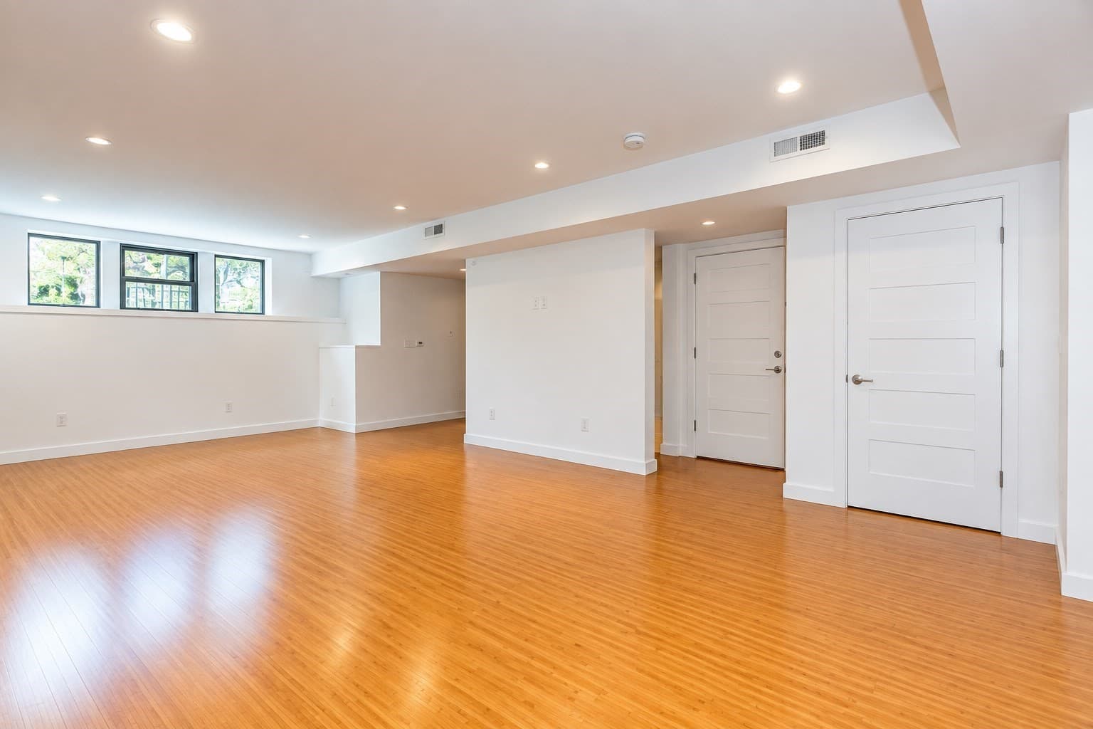 Condominium at 2021 Commonwealth Ave # B, Boston MA 02135, photo 6 of 16