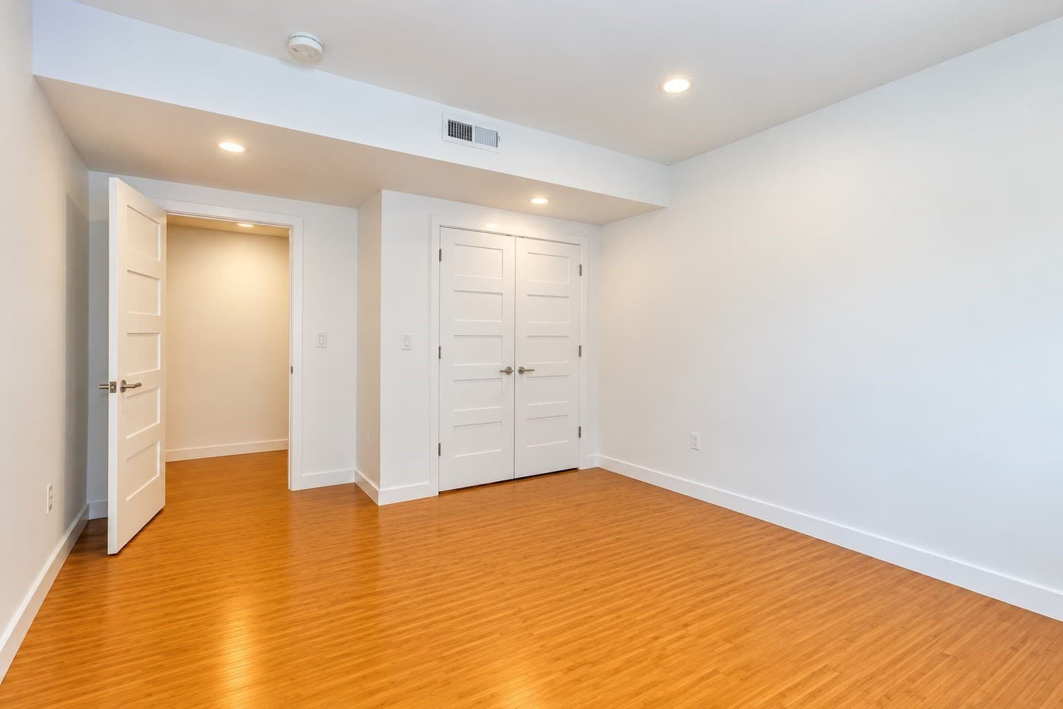 Condominium at 2021 Commonwealth Ave # B, Boston MA 02135, photo 8 of 16