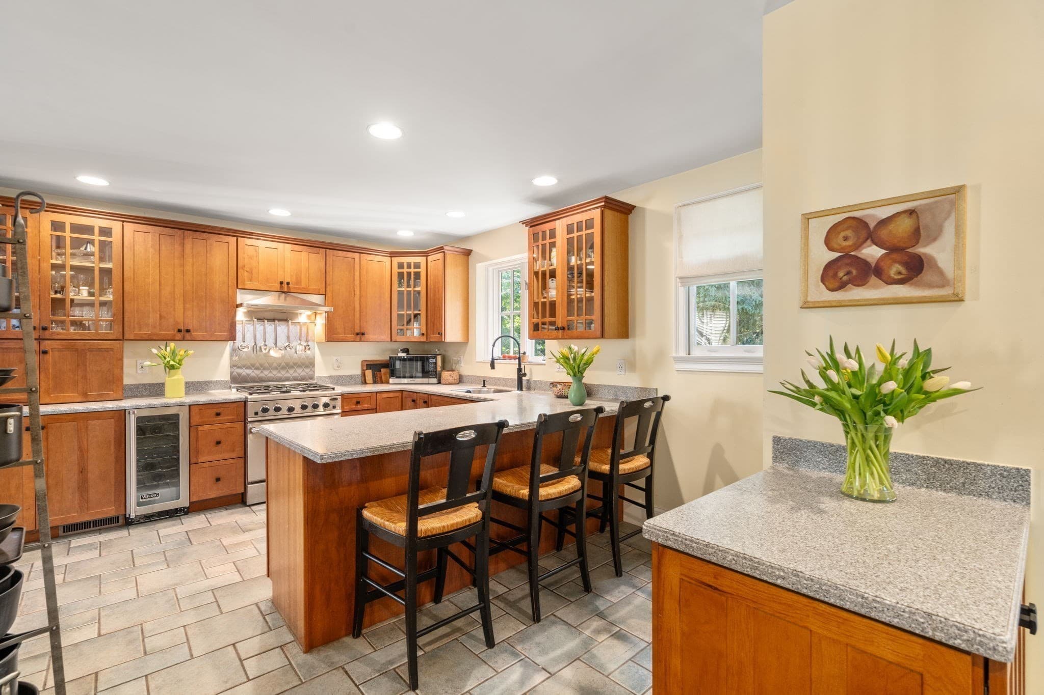 Single Family Residence at 75 Seaverns Ave, Boston MA 02130, photo 10 of 42