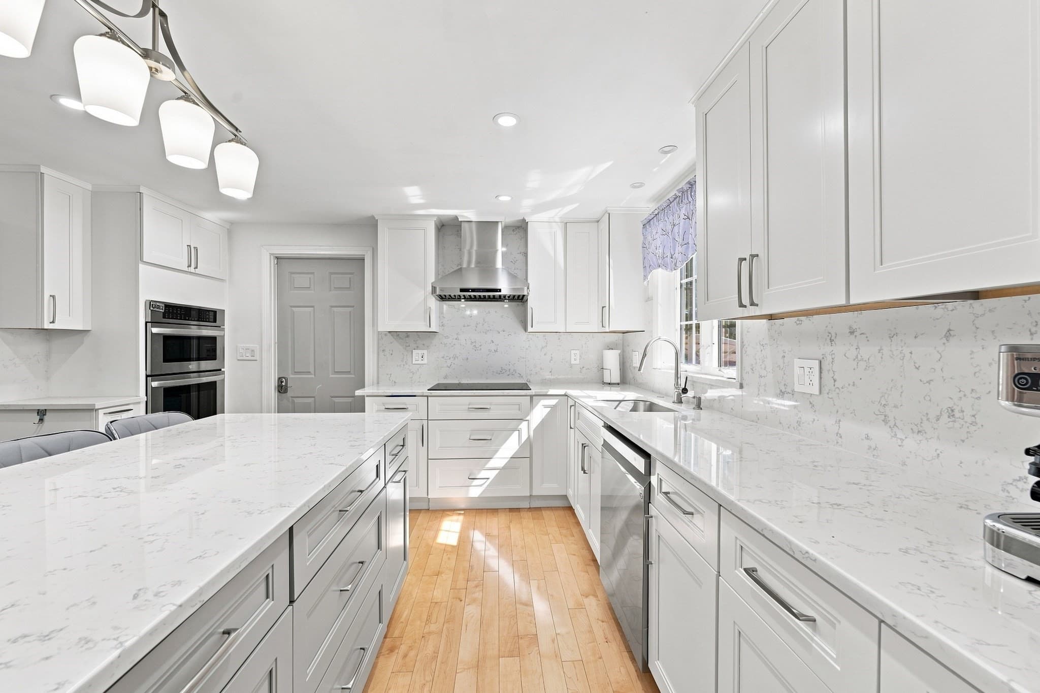 Single Family Residence at 5 Lady Slipper Ln, Methuen MA 01844, Methuen, photo 3 of 41