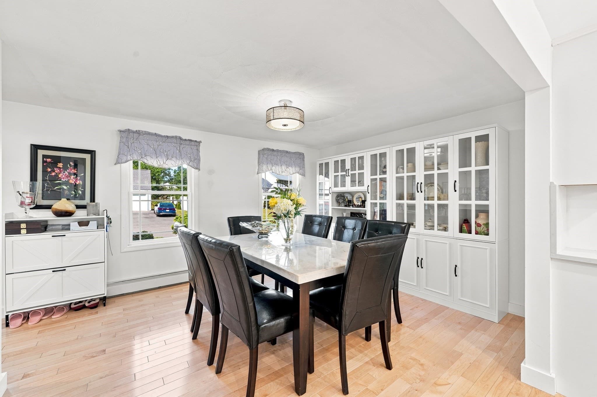 Single Family Residence at 5 Lady Slipper Ln, Methuen MA 01844, Methuen, photo 9 of 41